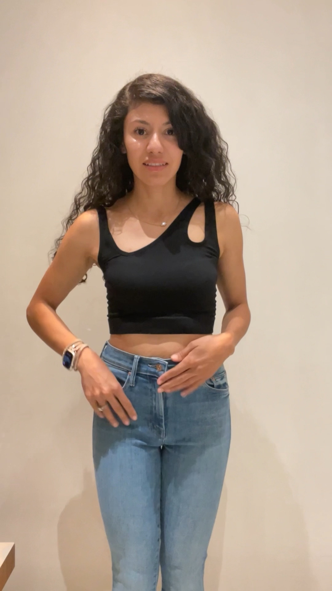 Not only are these jeans the perfect fit👌🏽they are also comfortable/ stretchy material!🙌🏽I had to size down! I’m wearing a size 24. 

#LTKstyletip #LTKsalealert #LTKxAnthro