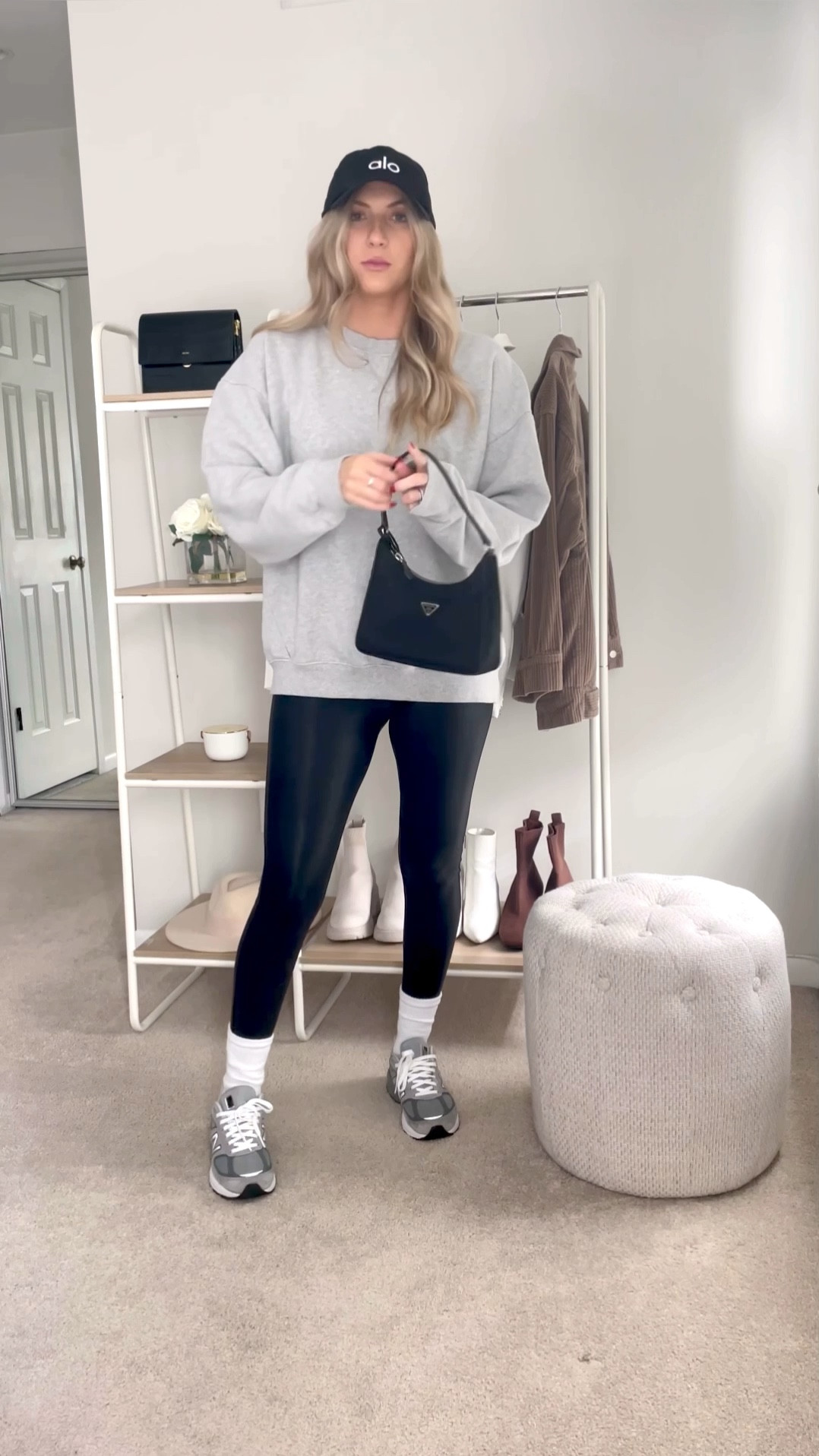 Casual Outfit Idea
Sweatshirt: oversized fit medium
Leggings: small
Sneakers: 7.5


#LTKstyletip #LTKFind #LTKshoecrush