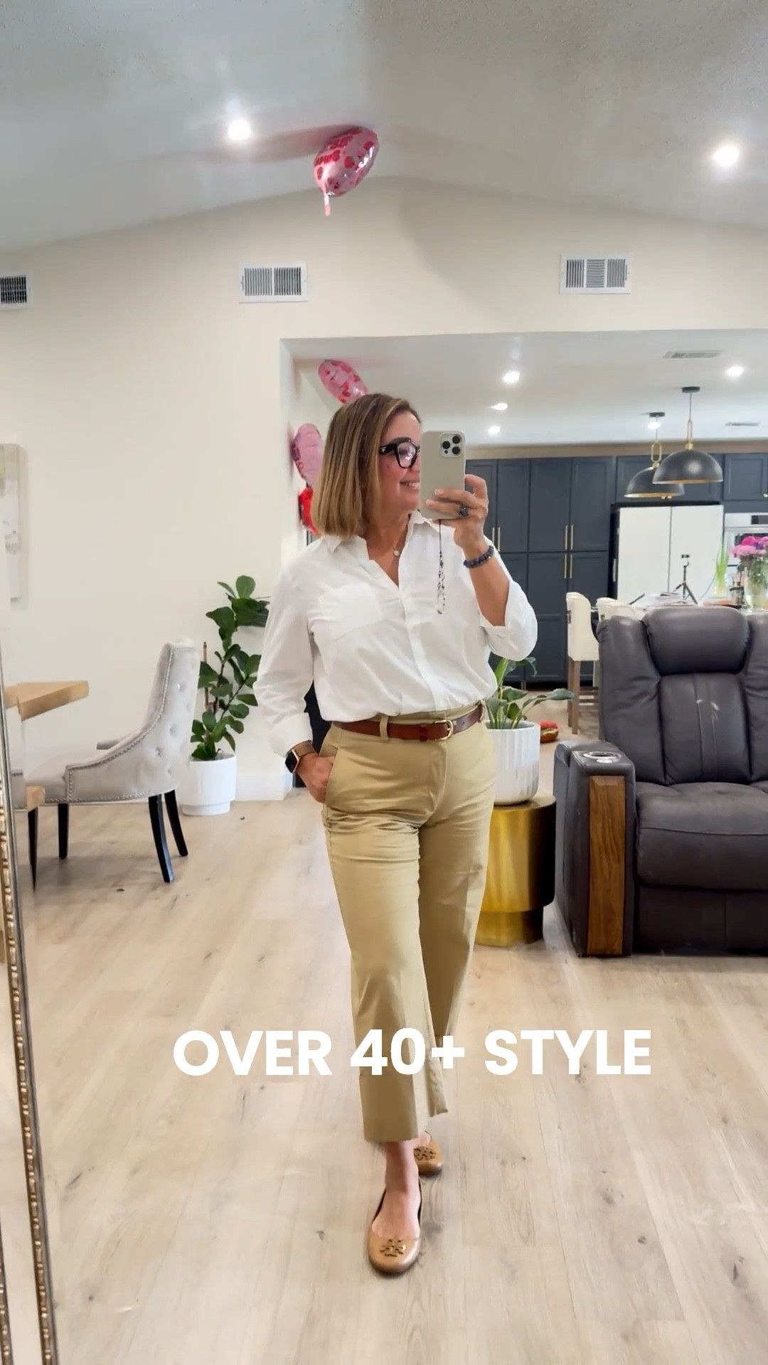 This is my style.. Classic yet casual

Pants - @anntaylor 
Top - @loft

#womenfashion 

#LTKdayinmylife #LTKmomlife #LTKOver40