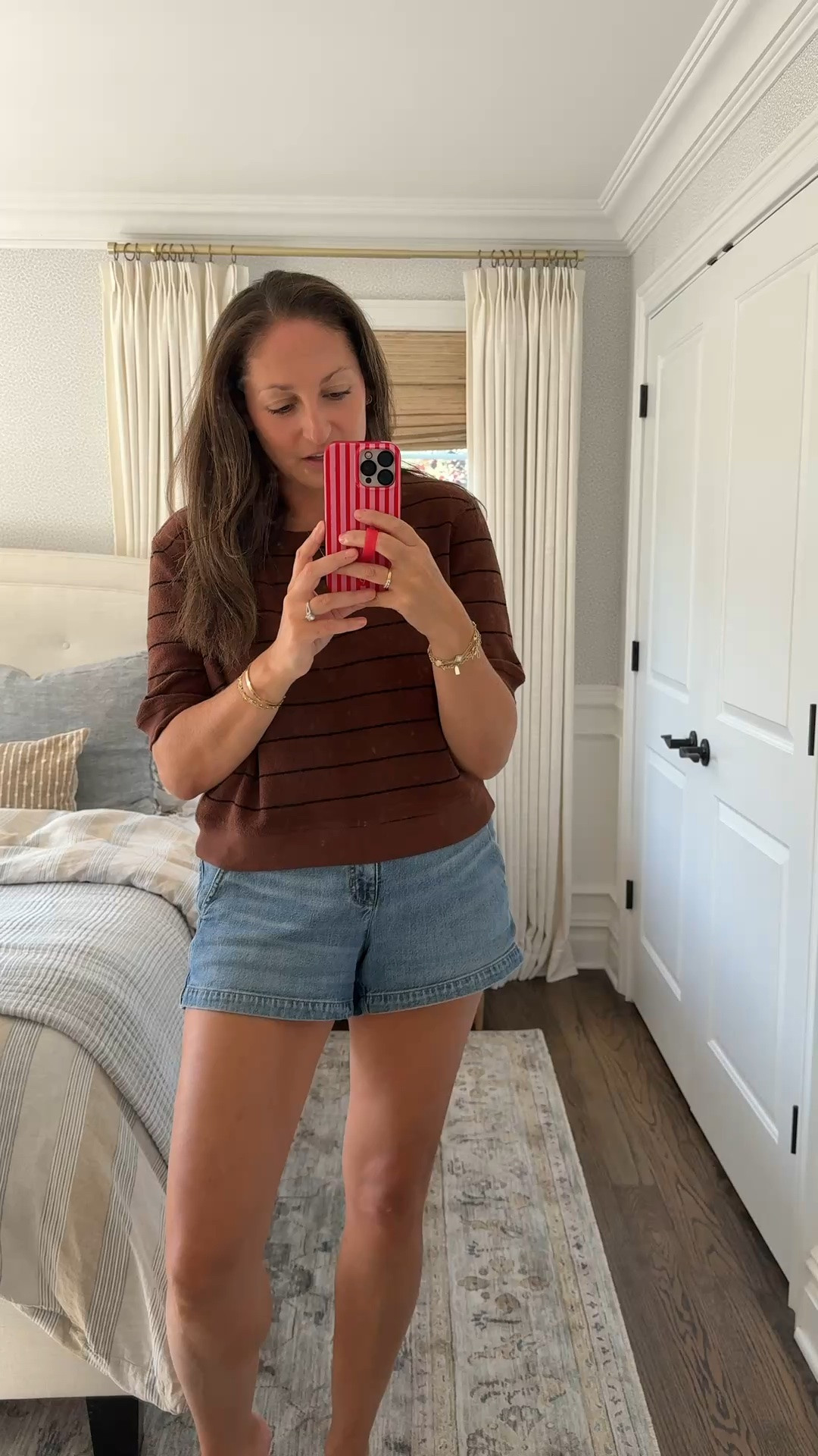 I picked up a few amazing new fall pieces from Evereve last week and they’re all on sale now!!! Linking this too and everything else I grabbed (including a great pair of pants and the tassel necklace I’ve been wearing on repeat…) sale ends today!!

#LTKootd #LTKSaleAlert #LTKOver40