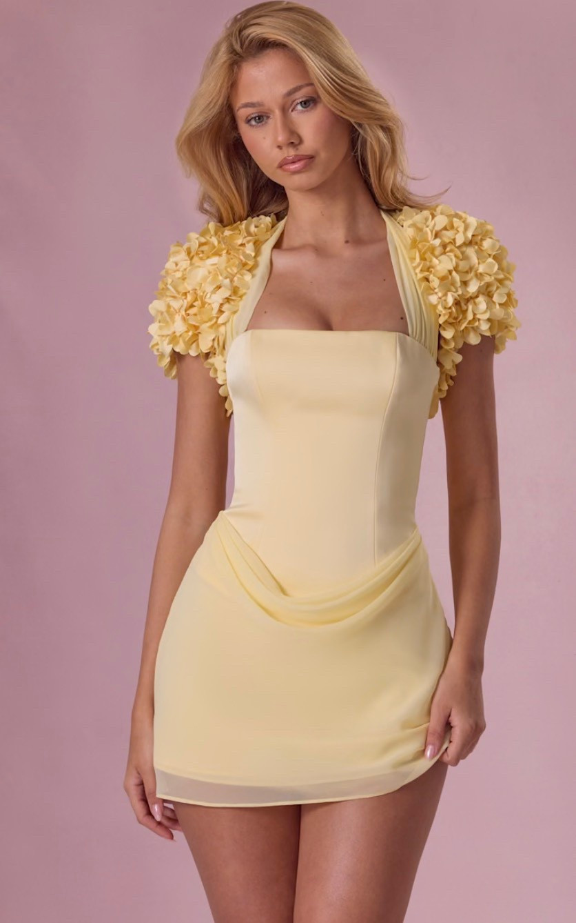@Oh Polly #yellow #summer #fashion #babyshower #girly #floral

#LTKFestival #LTKWedding