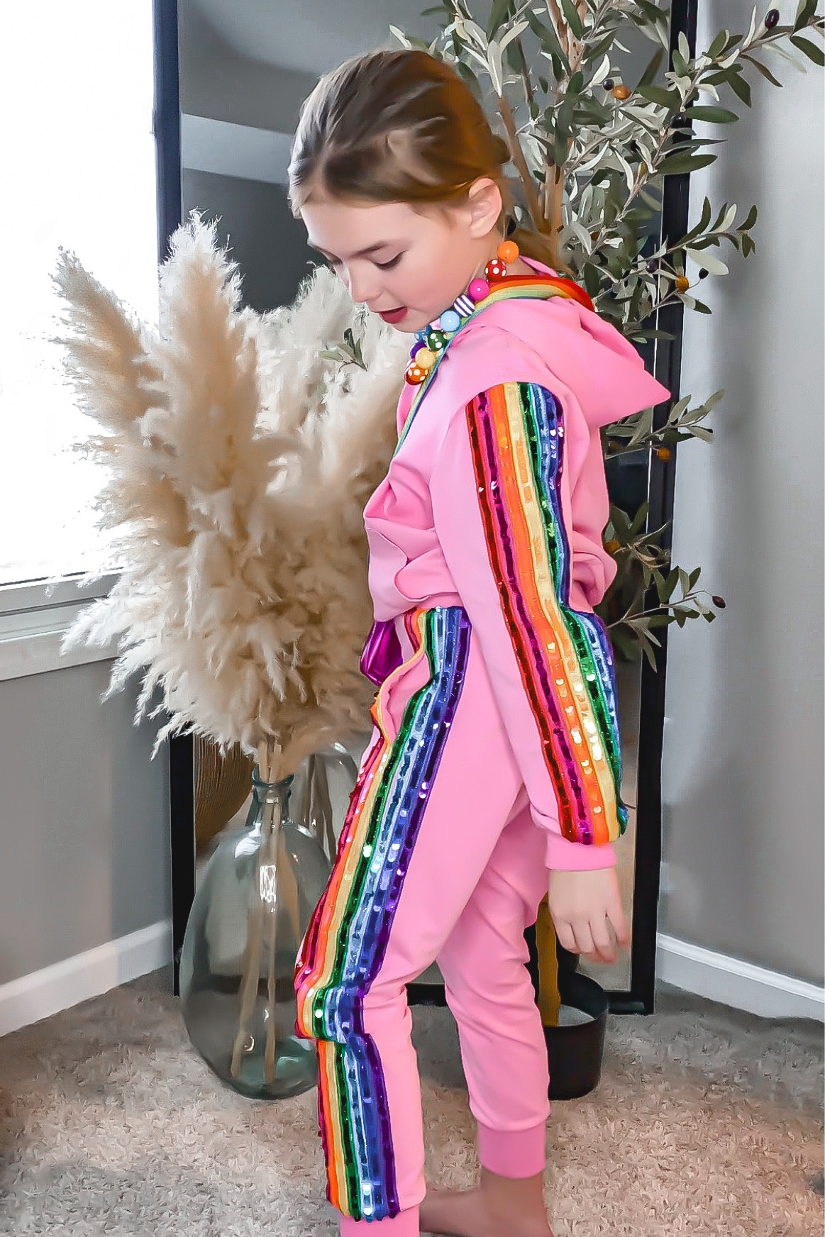 Chloe loves wearing rainbow! We love Lola and the Boys for her fun outfits, like this. Perfect little girls outfit for kiddos that are into style. 

#LTKkids #LTKstyletip #LTKfindsunder100