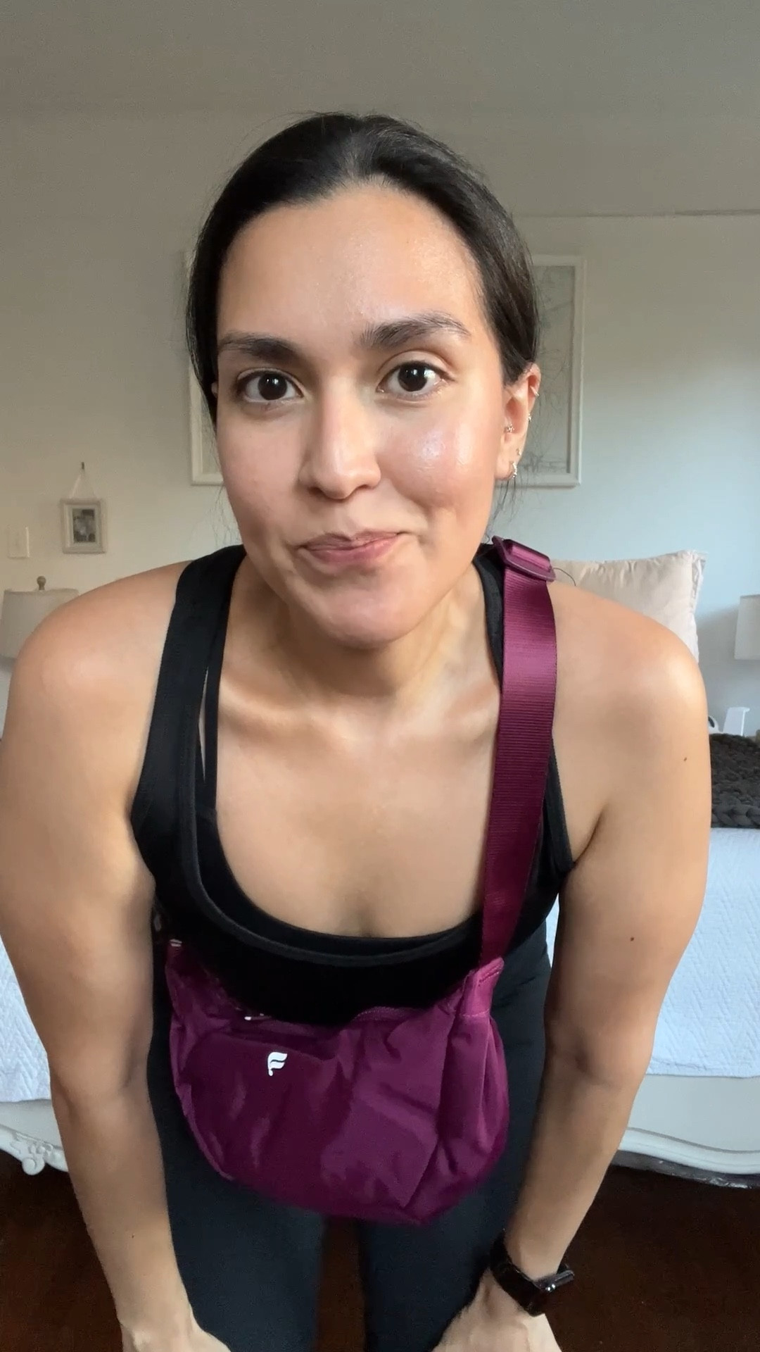 Trying on my latest @Fabletics pieces and this set is checking ALL the boxes. The PureLuxe Foldover Pant, Principal Bra, Whisper Tank + the Sling Bag = comfort and ease, head to toe. Which piece are you loving most?

You can shop everything from this #TryOnHaul (and all my posts) via my @shop.ltk—link’s in bio

#FableticsPartner
#DomesticatedMe
------------------------
Estoy probando mis últimas piezas de #Fabletics y este conjunto cumple TODOS los requisitos. El pantalón PureLuxe, el sujetador Principal, la camiseta Whisper y el bolso: comodidad y confort de pies a cabeza. ¿Qué prenda les gusta más?

Pueden comprar todo de este video (y todas mis publicaciones) a través de mi LTK - enlace en perfil.

#LTKActive