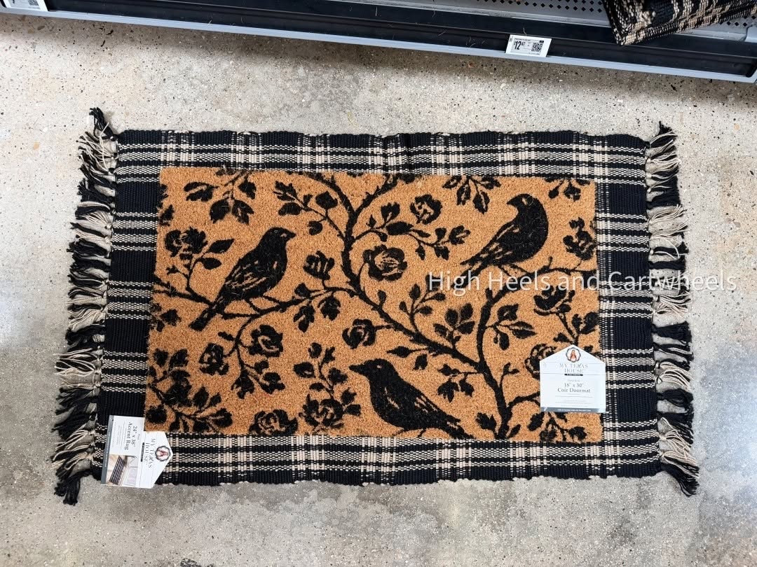Obsessed with this porch combo 😍 This Walmart outdoor doormat paired with a pretty accent layering rug adds the cutest charm to your entryway.
