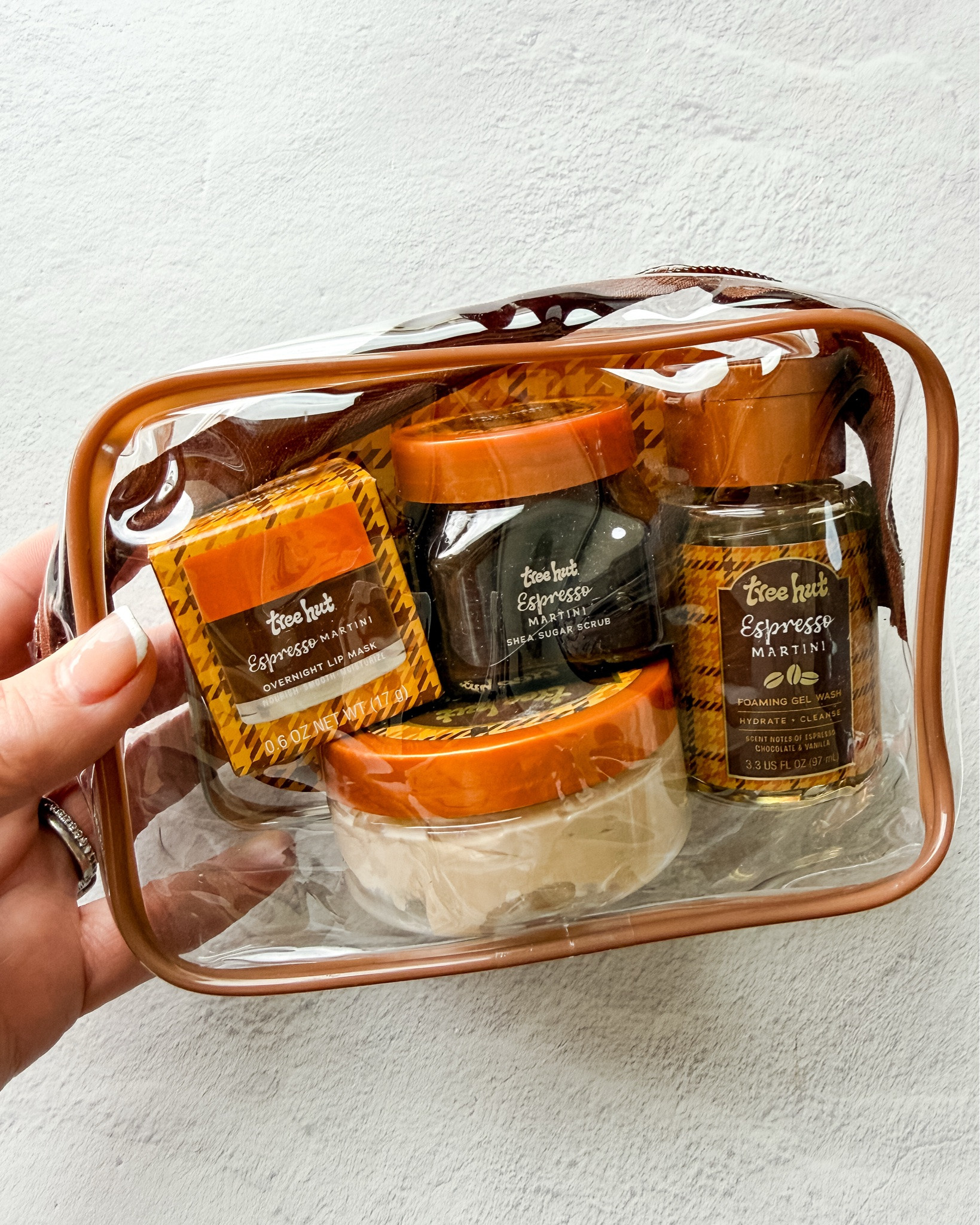 🍁I had to grab this new yummy smelling Espresso Martini Whipped and Tipsy Gift Set from Tree Hut is perfect for fall gifting!

#LTKSeasonal #LTKBeauty #LTKTravel