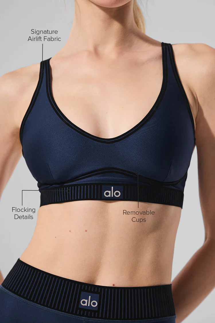 Airlift Line Up Bra - Black | Alo Yoga (US)