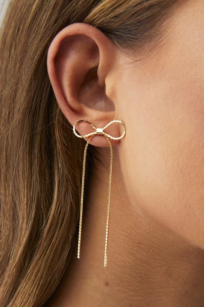 X FASHIONPASS BOW EARRING | FashionPass