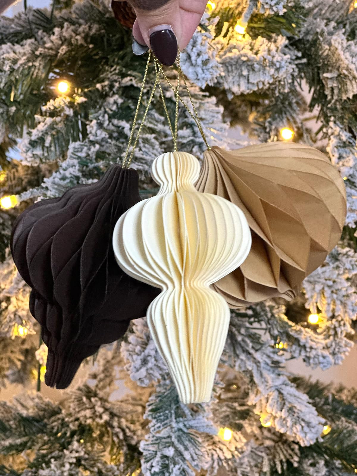 Accordion paper Christmas ornaments. Holiday decor. Affordable Christmas decor. | Amazon (US)