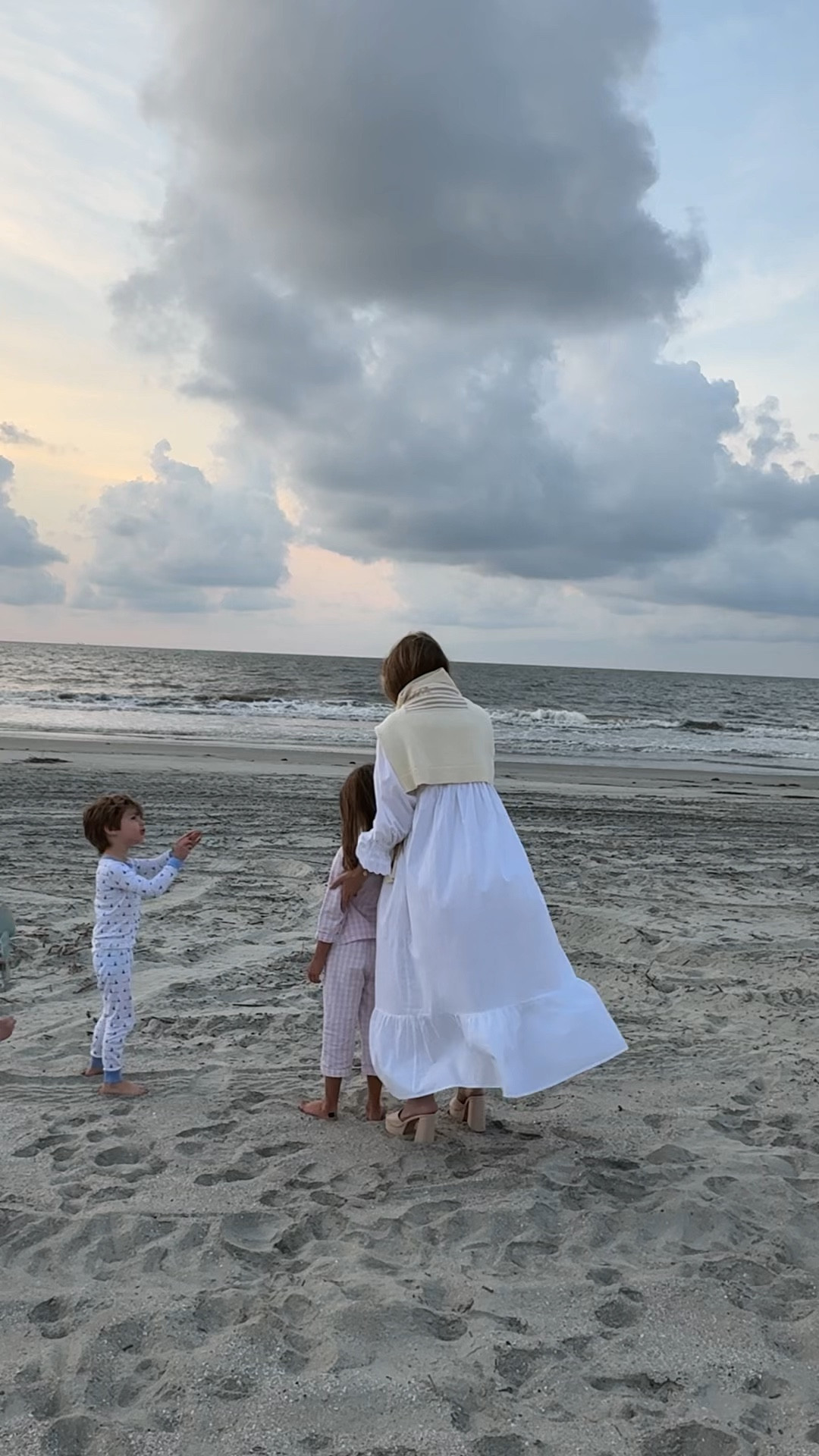 Beach time with the kids! Wearing my favorite nightgown from Amazon. The boys are in Lake Pajamas, and Elle is in Petite Plume!