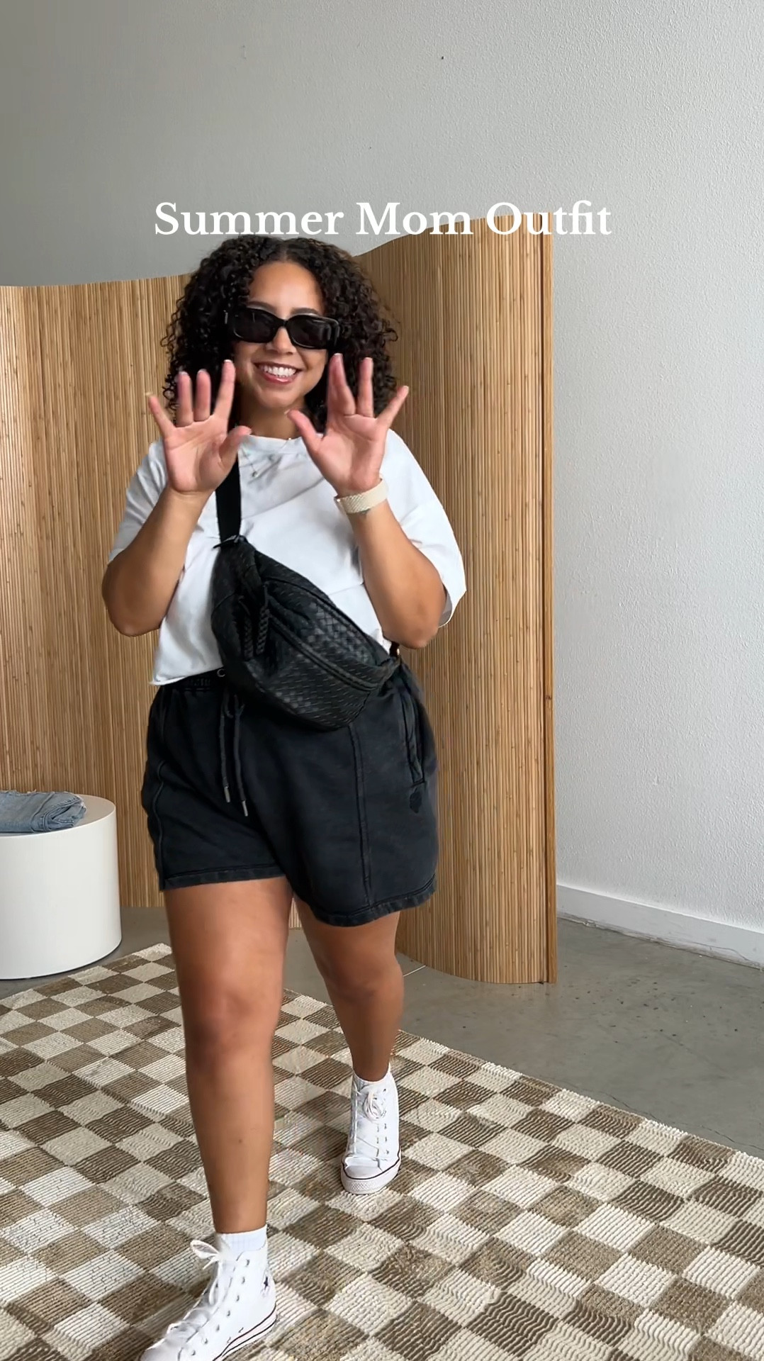 Neutral Sommer mom fit 

#LTKMidsize #LTKStyleTip #LTKVideo