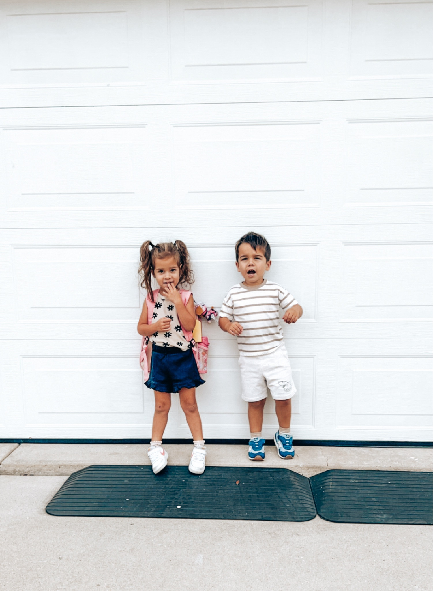 Toddler OOTD - toddler outfits - back to school - summer looks - fall transition - toddler boy - toddler girl - twin matching 