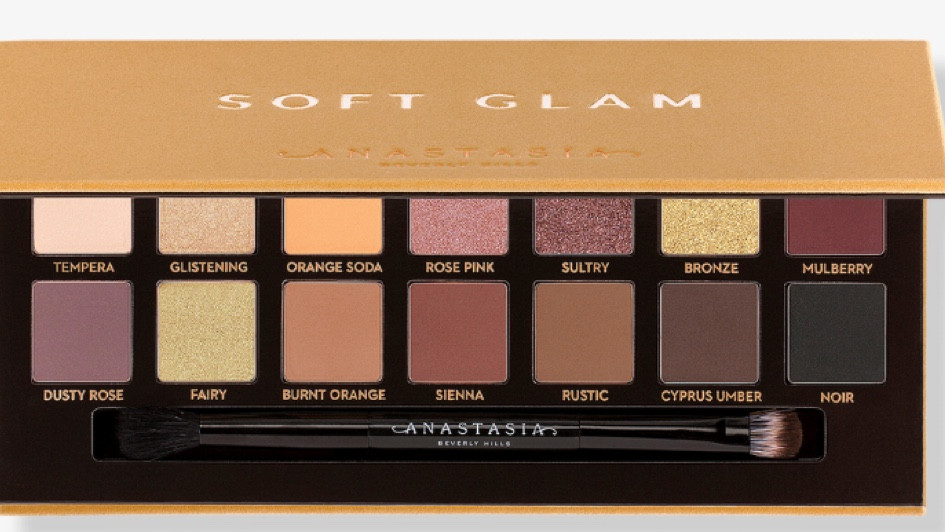 Soft Glam Eyeshadow Palette

#LTKbeauty