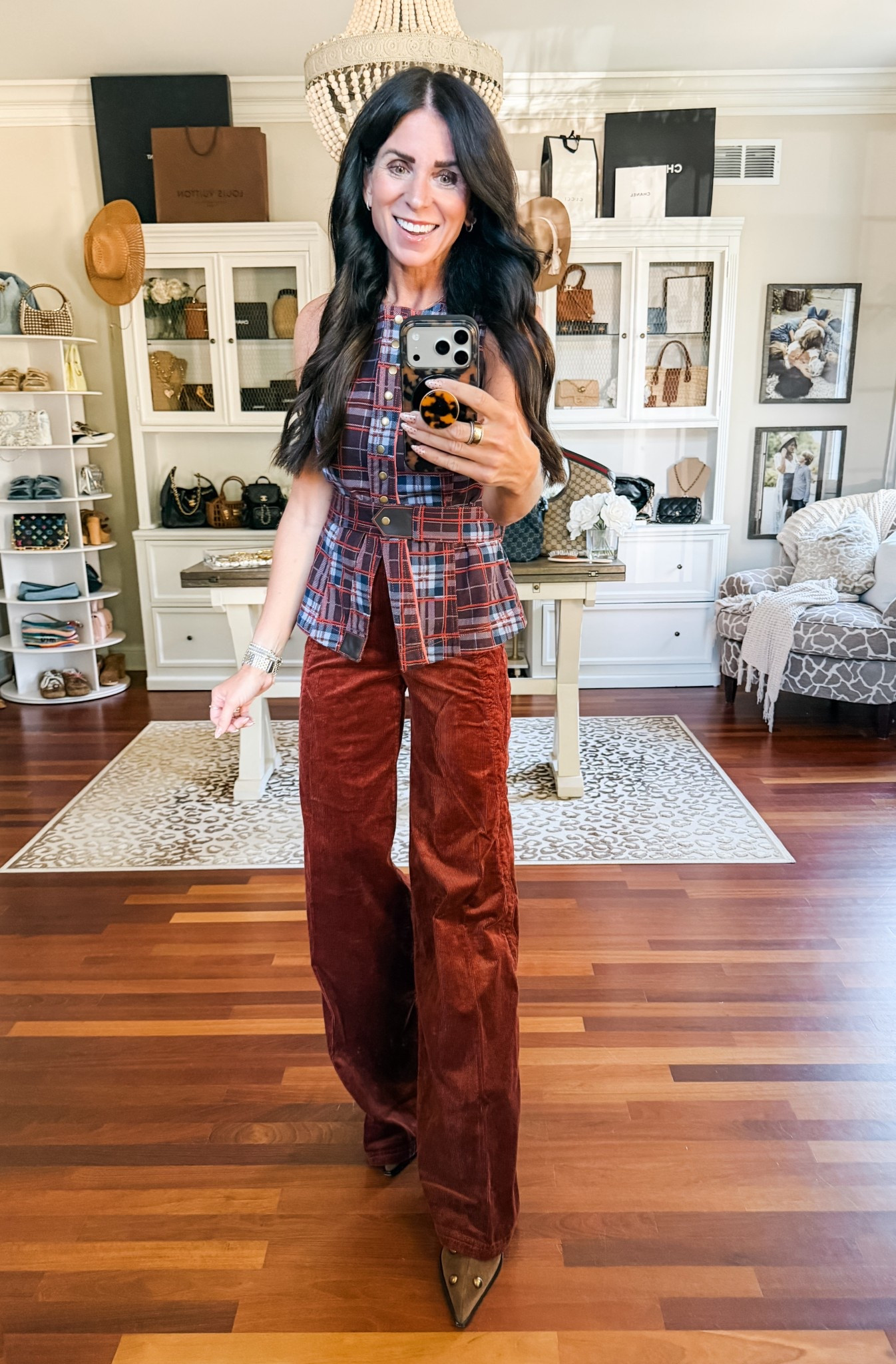 24Tall pants
Small top


#LTKSeasonal #LTKStyleTip #LTKParties