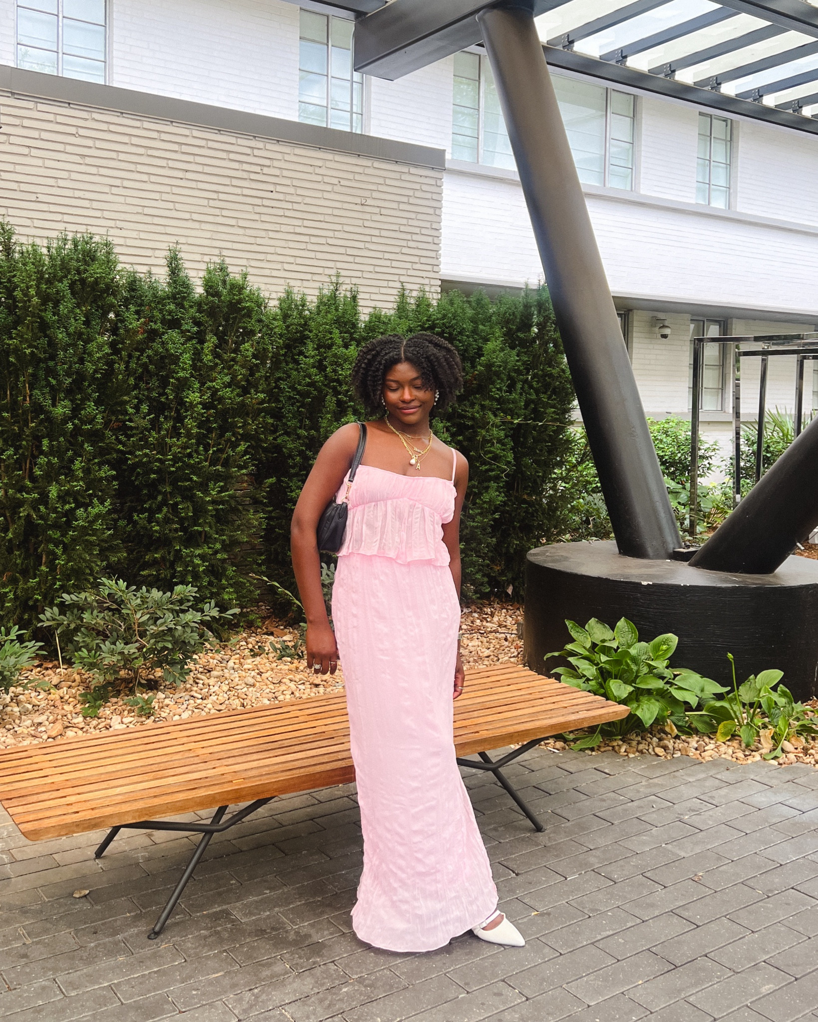 Perfect pink set for brunch dates and days in the city! 

#LTKFindsUnder100 #LTKU