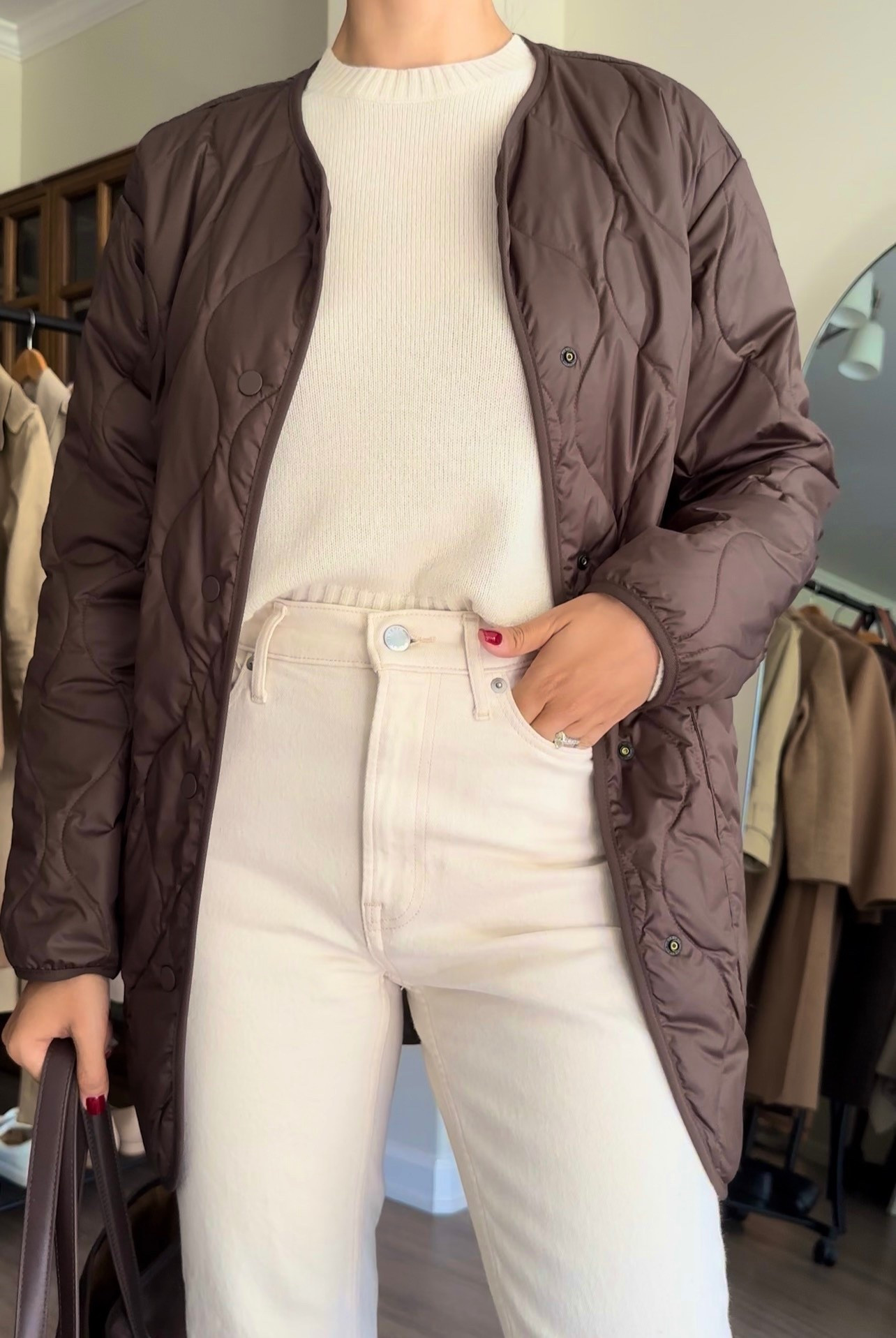 Fall outfit styling a quilt coat 

The just restocked this coat at everlane — color I’m wearing isn’t available, but it comes in 7 other colors 

Everlane cotton sweater 
Everlane cheeky jeans — wash I’m wearing is sold out 



#LTKStyleTip