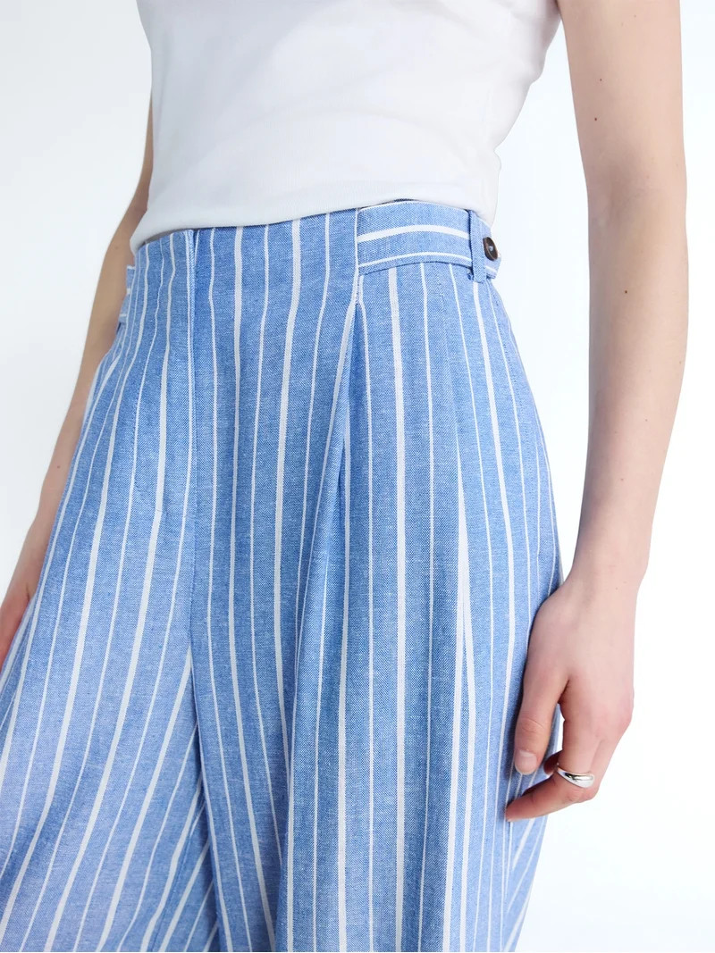 Free Assembly Women's and Women's Plus High Rise Wide Leg Cropped Pants, 27" Inseam, Sizes XS-4X ... | Walmart (US)