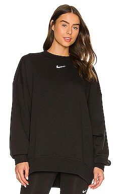 Nike NSW Essential Fleece Crew in Black from Revolve.com | Revolve Clothing (Global)