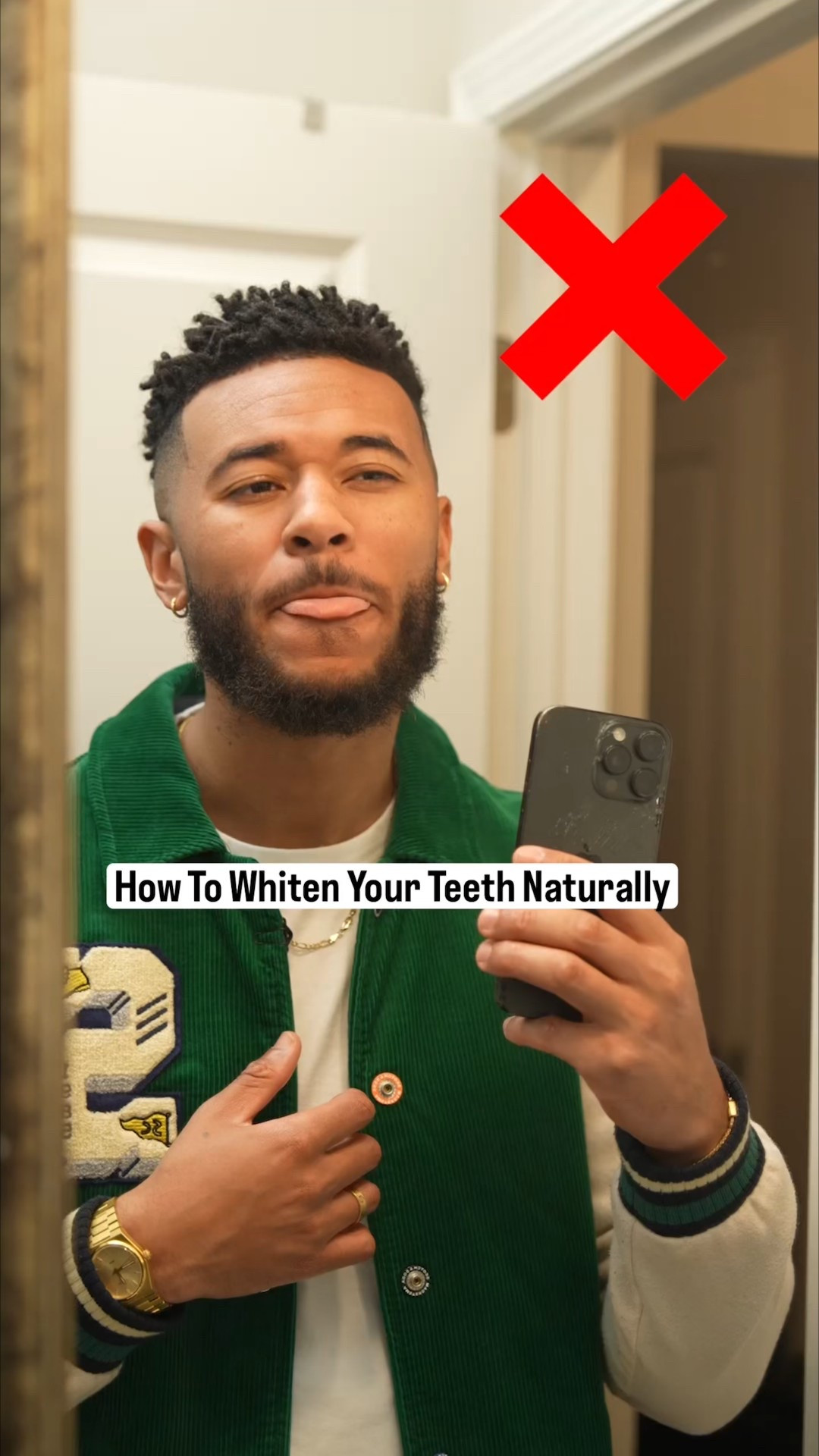 How to whiten your teeth naturally
