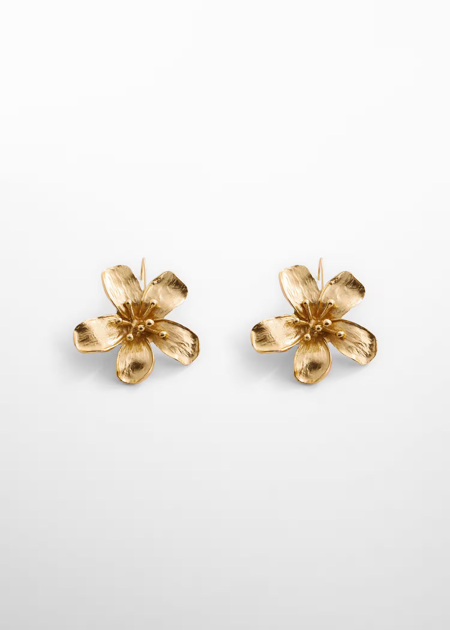Floral earrings -  Women | Mango United Kingdom | MANGO (UK)