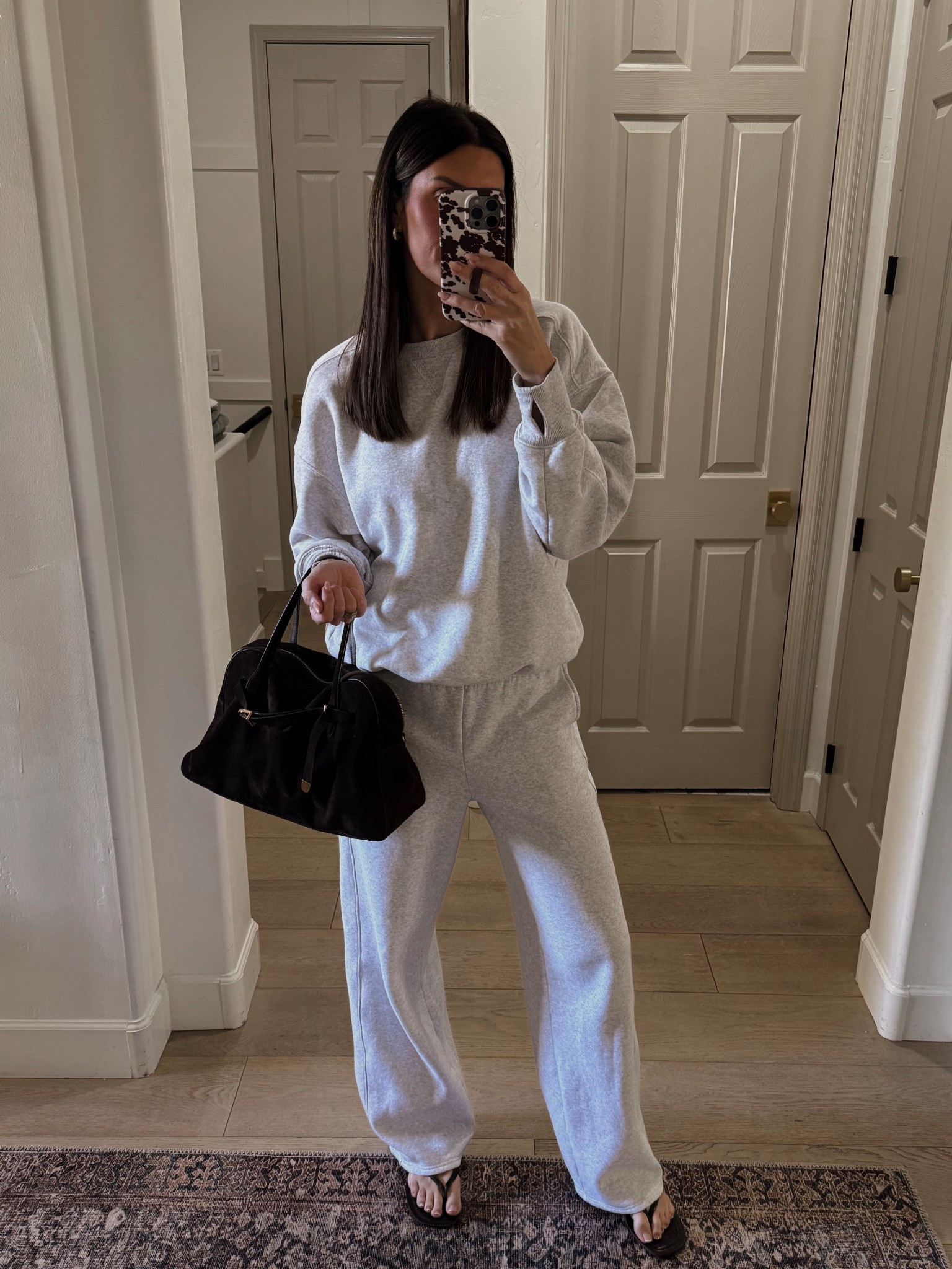 Running errands today in the coziest sweat set! Wearing a small long in pants and a medium in top.



#LTKTall #LTKStyleTip #LTKFindsUnder100