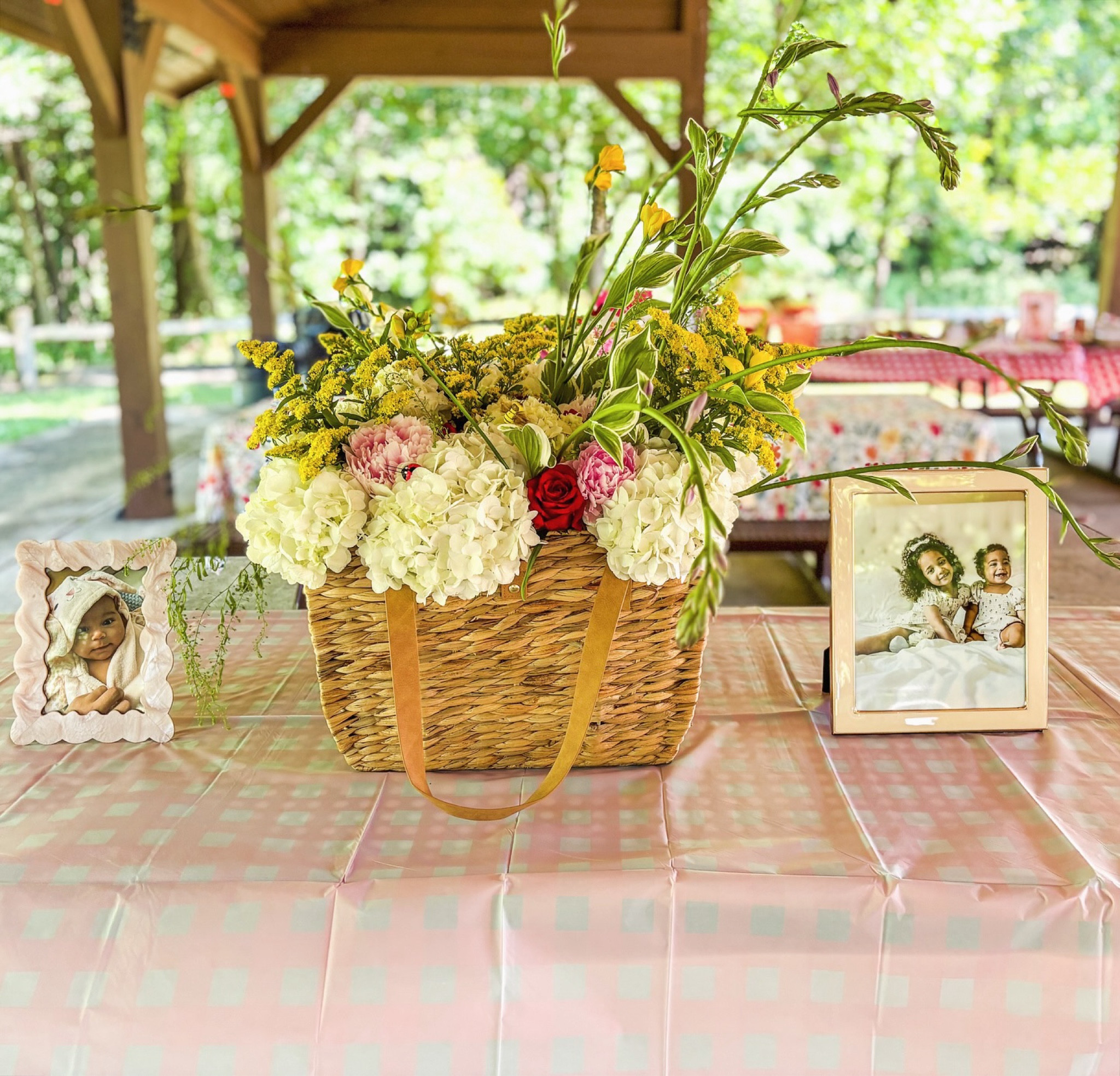 Sooo excited to share we will be designing florals for our very first WEDDING next year! Our friends are getting married at a brewery in Connecticut and we will be designing 60 small arrangements in colorful, vintage inspired bud vases for the event. Cannot wait🌸🌼🏵️

#floraldesign #interiordesign #njinteriordesign #njfloraldesigner #eventdesign #grandmillennial #maximaliststyle