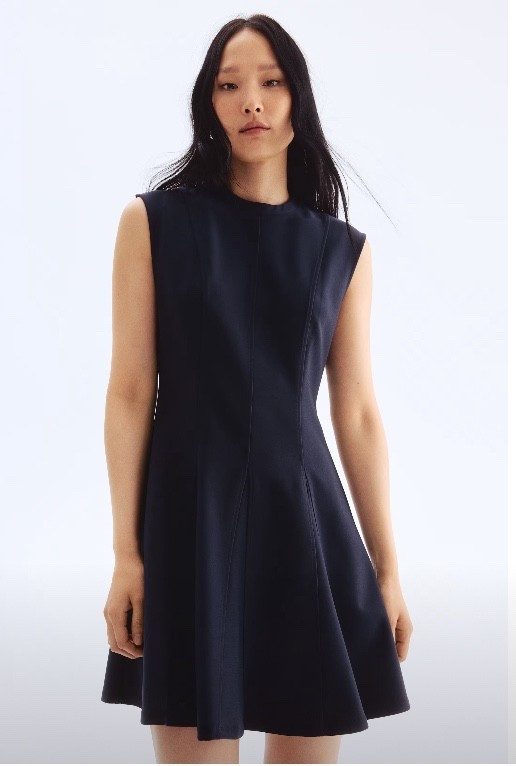 Dress - flared skirt mini dress, such a flattering style! 


#minidress #flareskirt #handm #workdress #navydress 

#LTKWorkwear #LTKFindsUnder50 #LTKStyleTip