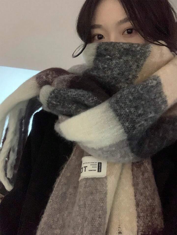 1pc Plaid Scarf, Soft And Warm For Autumn/winter900+ sold recentlyGBP£5.13-5% | SHEIN