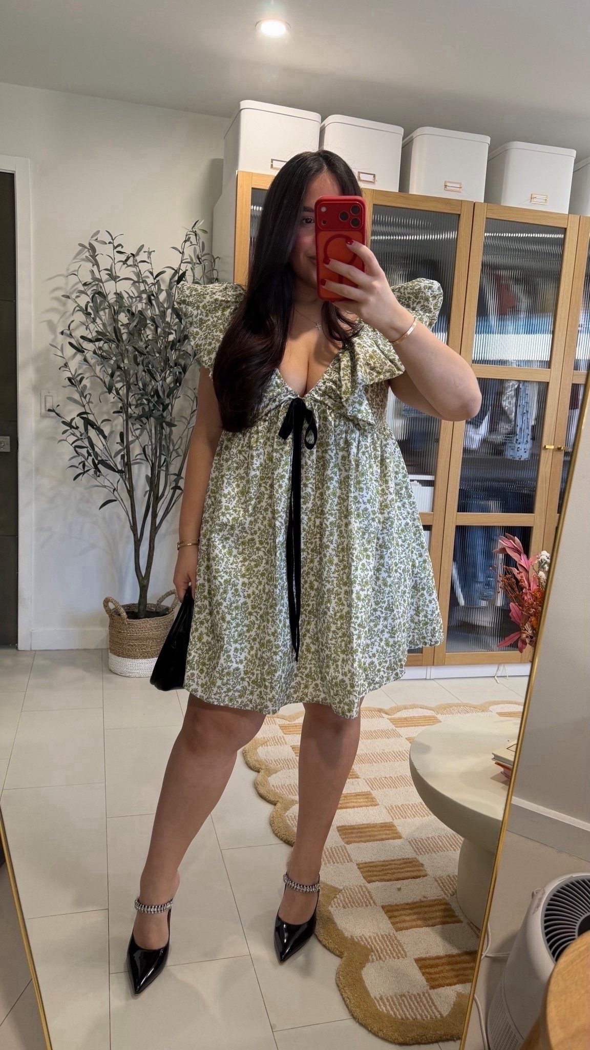 Spring dress that’s a designer look alike! Wearing size L 



#LTKMidsize #LTKSeasonal #LTKootd