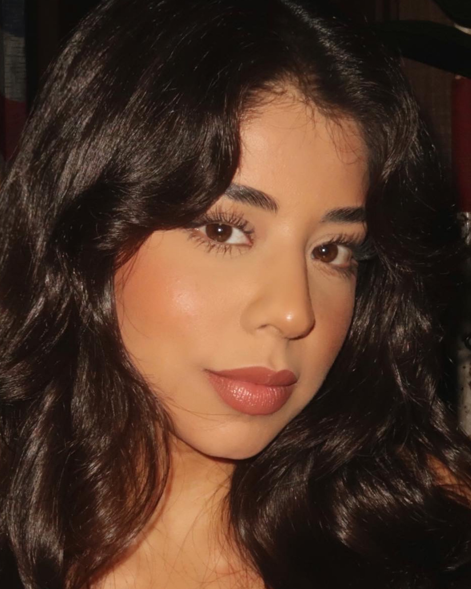 Flash-friendly makeup routine 📸