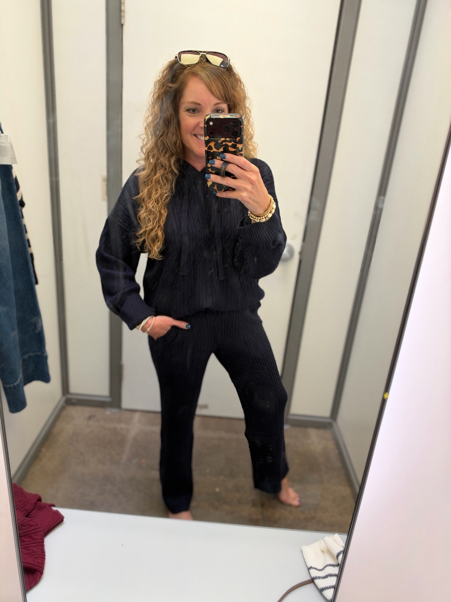 Walmart✨ fall fashion / fashion over 40 / over 40 style 

Sweater- size large
Pants- size small