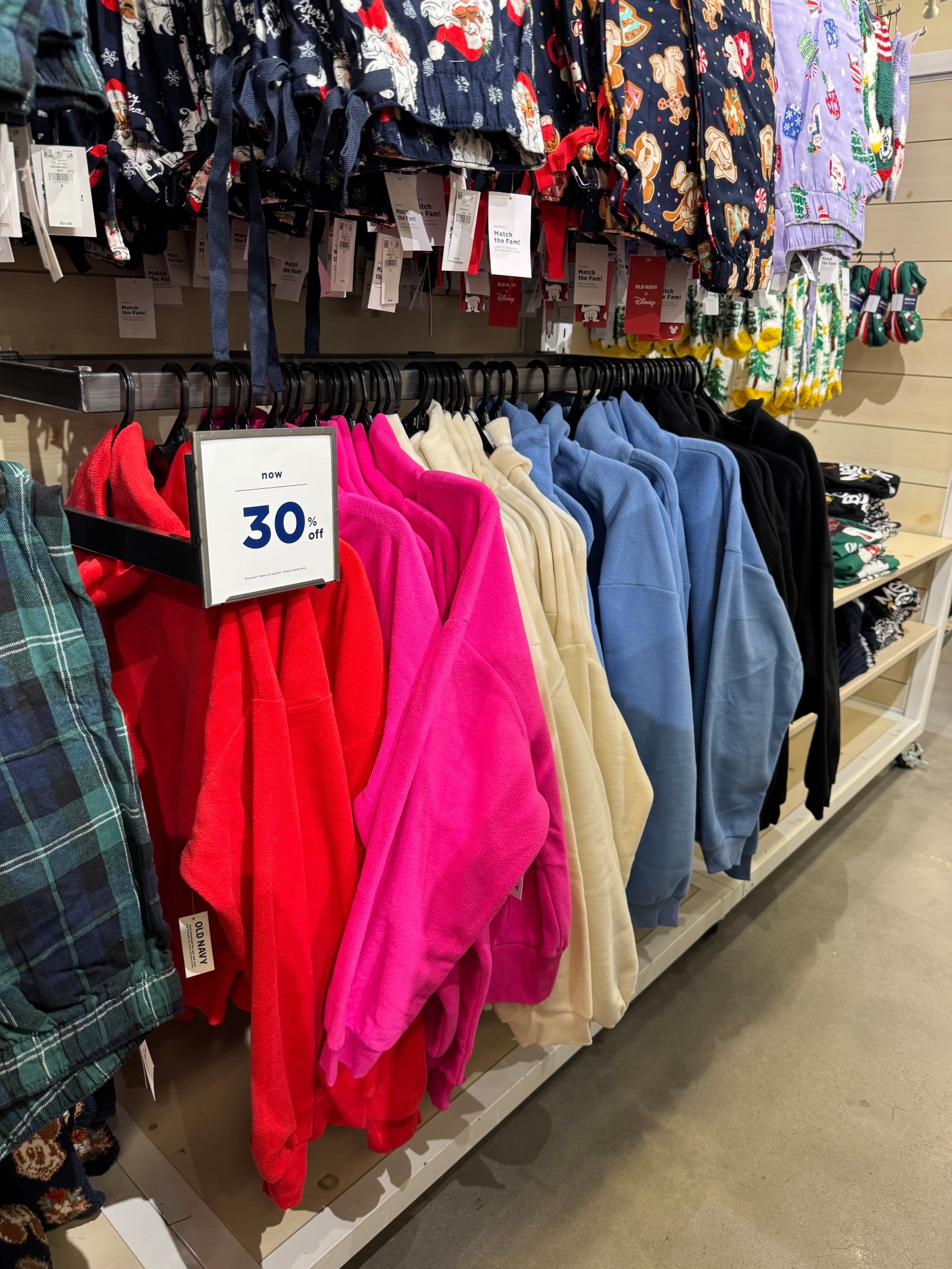 run don't walk 🏃🏼‍♀️ old navy is having a huge 50% sale ONLINE 💻 here are my picks. 

#LTKSaleAlert