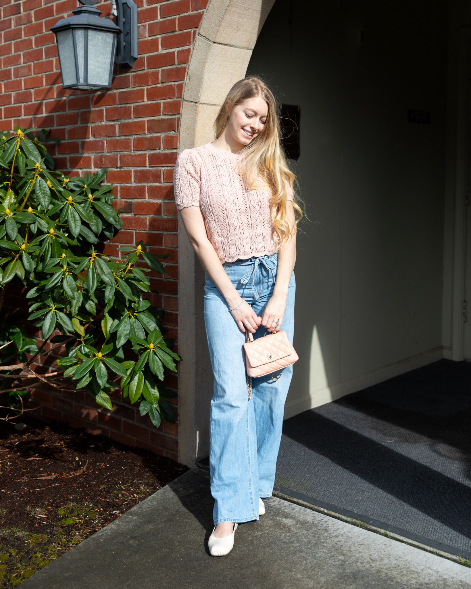 Spring look, pink knit cotton top with tie waist denim from buffalo jeans 

#LTKSpringSale #LTKSeasonal #LTKootd