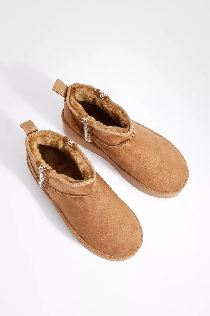 Embroidered Detail Cosy Platform Boots | Boohoo.com (UK & IE)