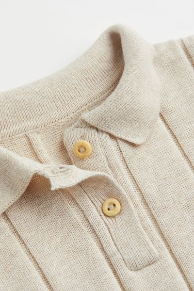 Conscious choice  New ArrivalBaby Exclusive. Set with a top and shorts in soft, rib-knit cotton. ... | H&M (US + CA)