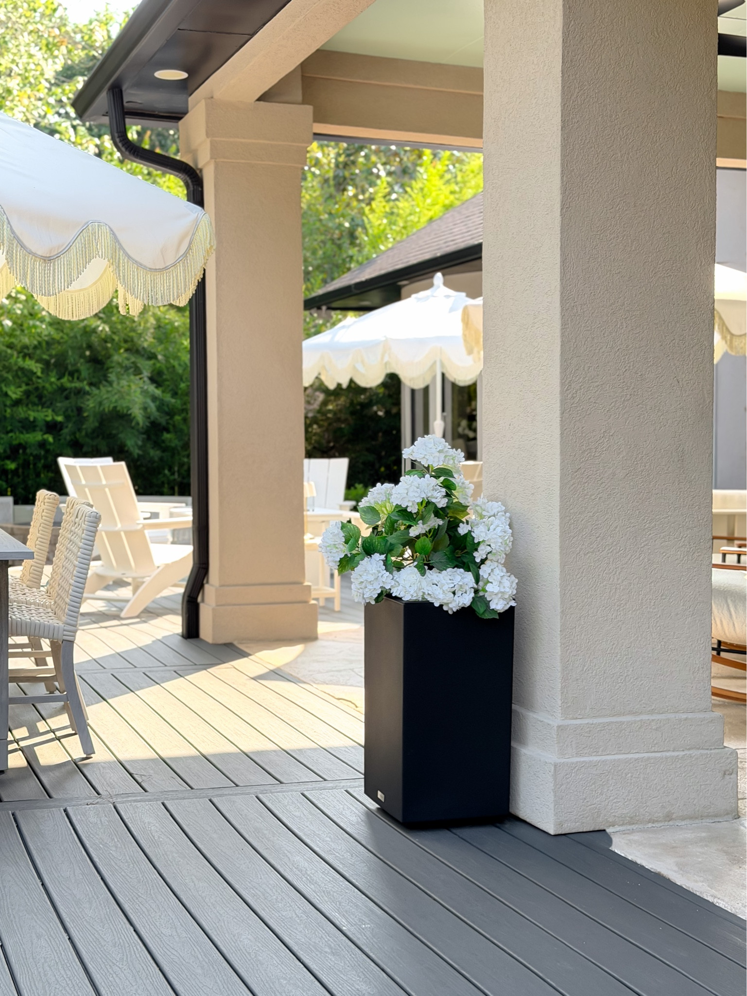 My patio glow-up moment 🌿 Obsessed with how this sleek Veradek planter instantly elevated the space… and these faux hydrangeas from Amazon look SO real 🤍 The easiest way to add that lush, designer look without the maintenance.

#LTKHome #LTKSeasonal #LTKSaleAlert