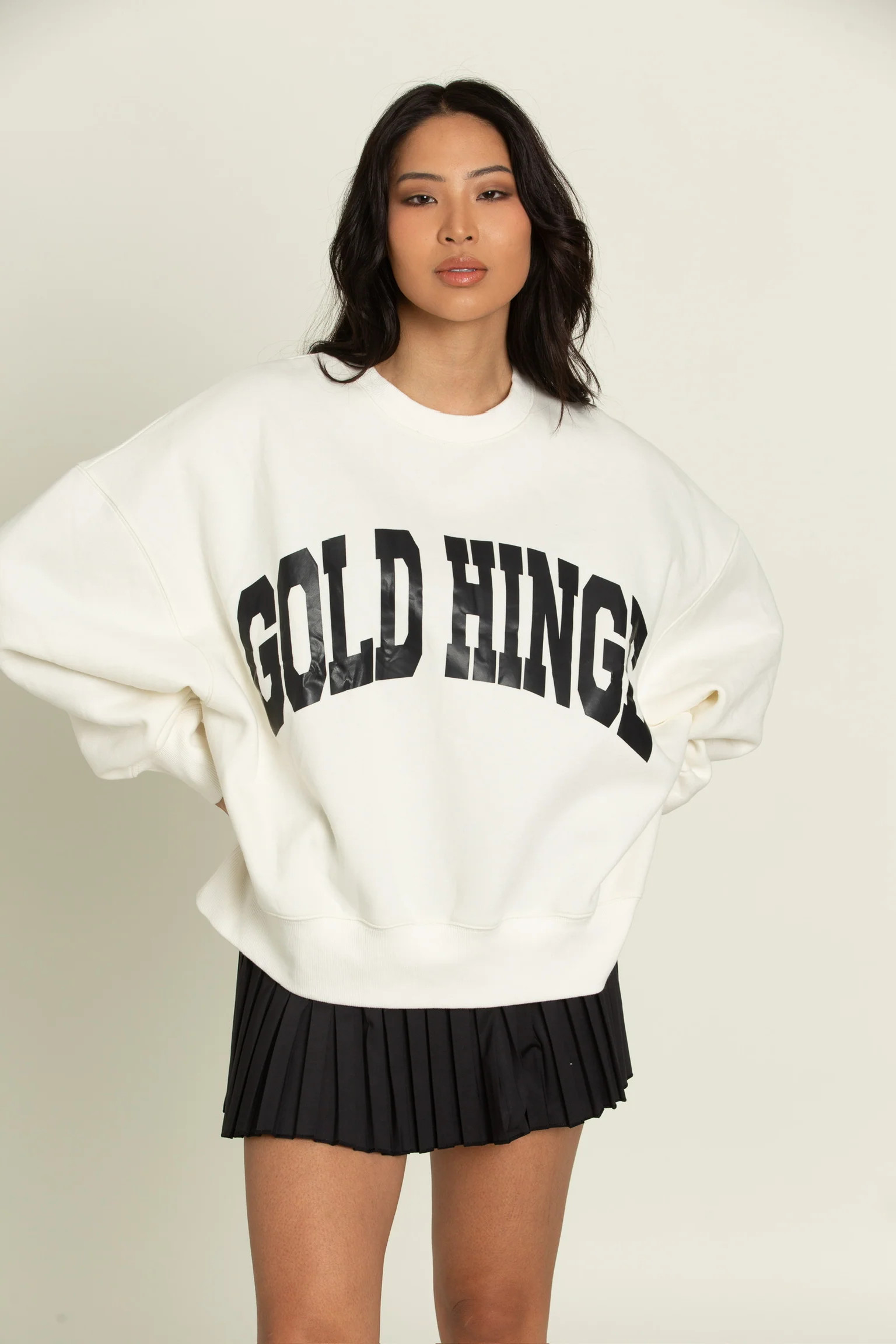 Ivory GH Wide Arm Sweatshirt | Gold Hinge