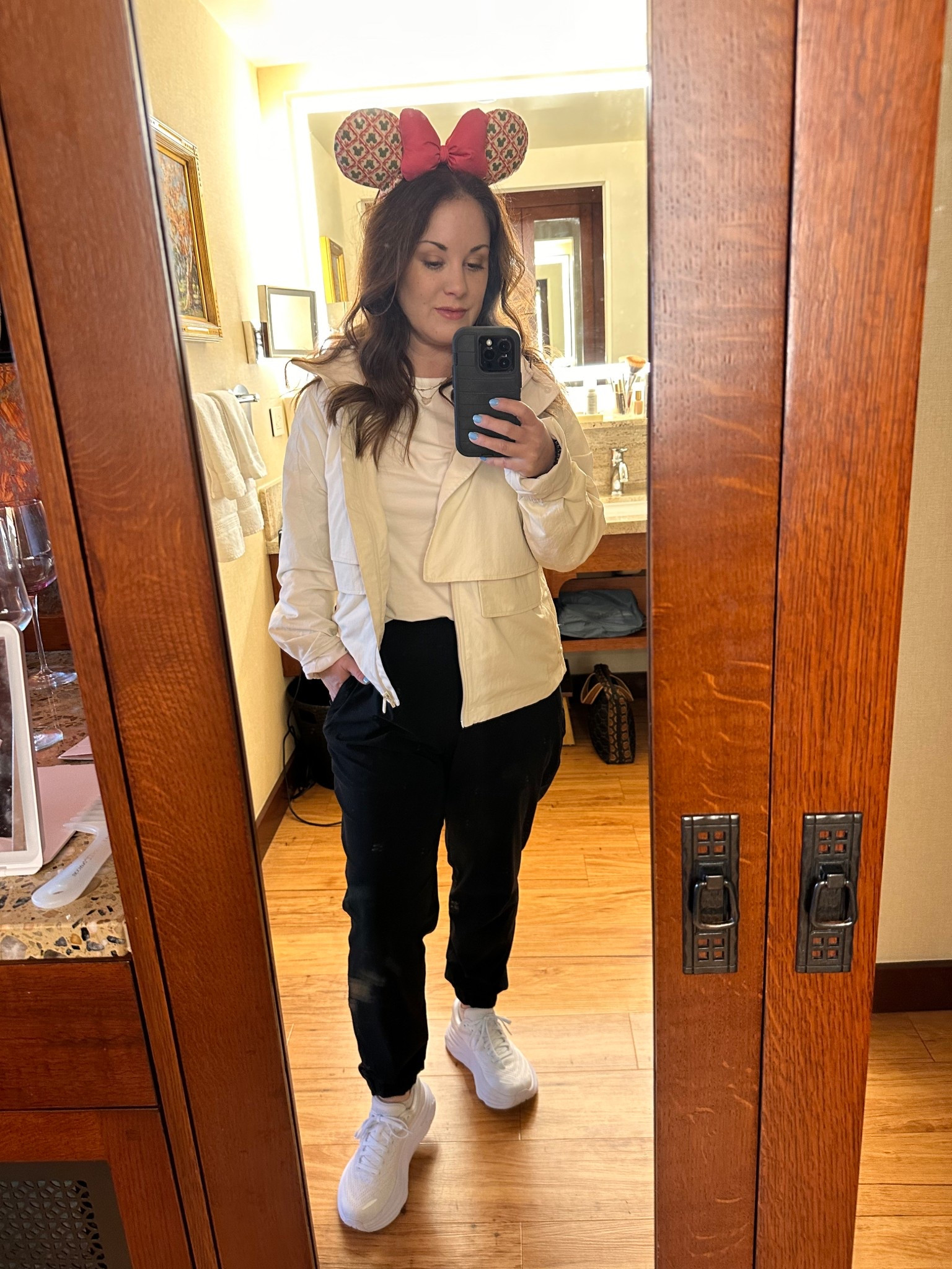 Disney casual inspo outfit #lululemon #disney

#LTKootd #LTKActive #LTKTravel