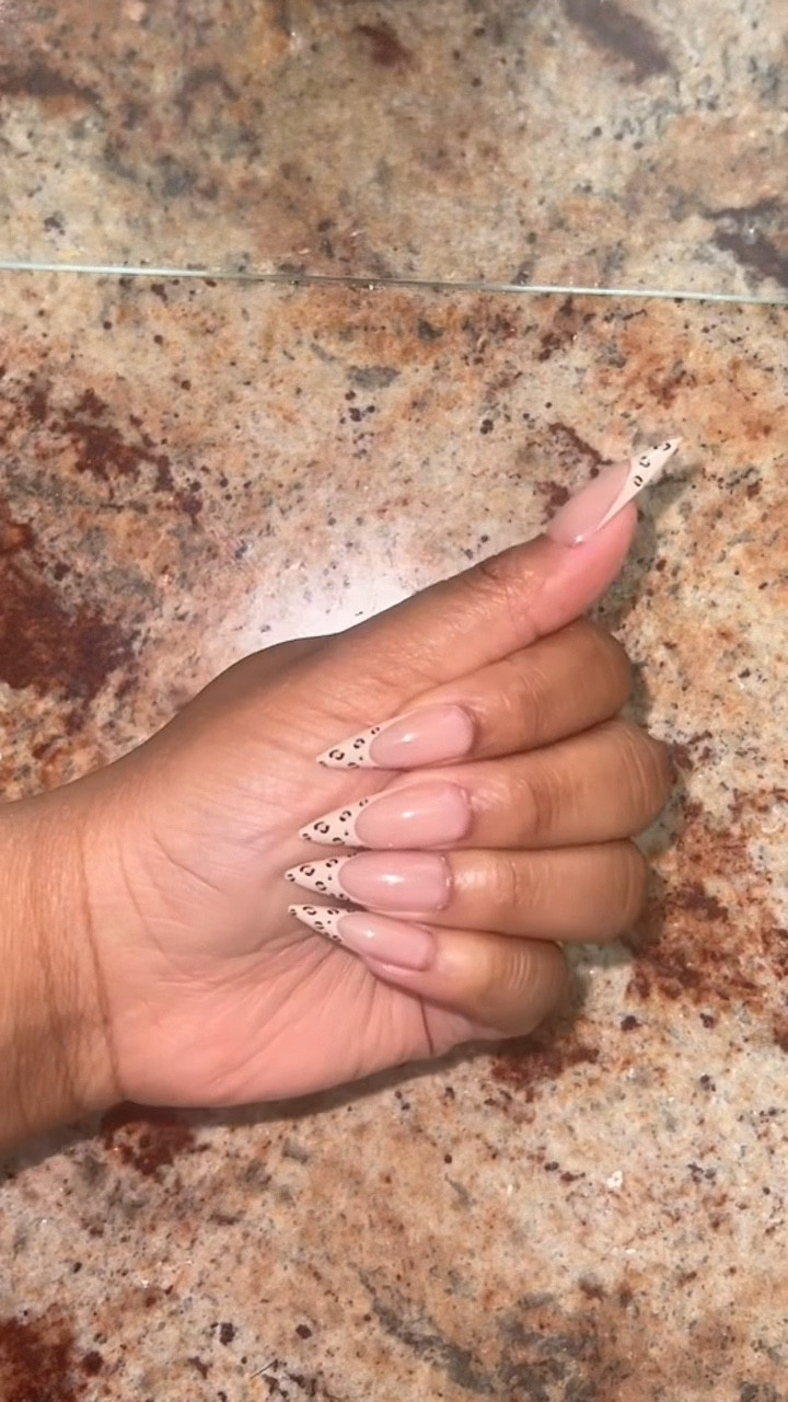 Love these cute Stiletto
Nails from the BTARTBOX ×
Long Hair Pretty Nails
Collab!😍💅🏽✨ 

#LTKselfcare #LTKdayinmylife #LTKBeauty