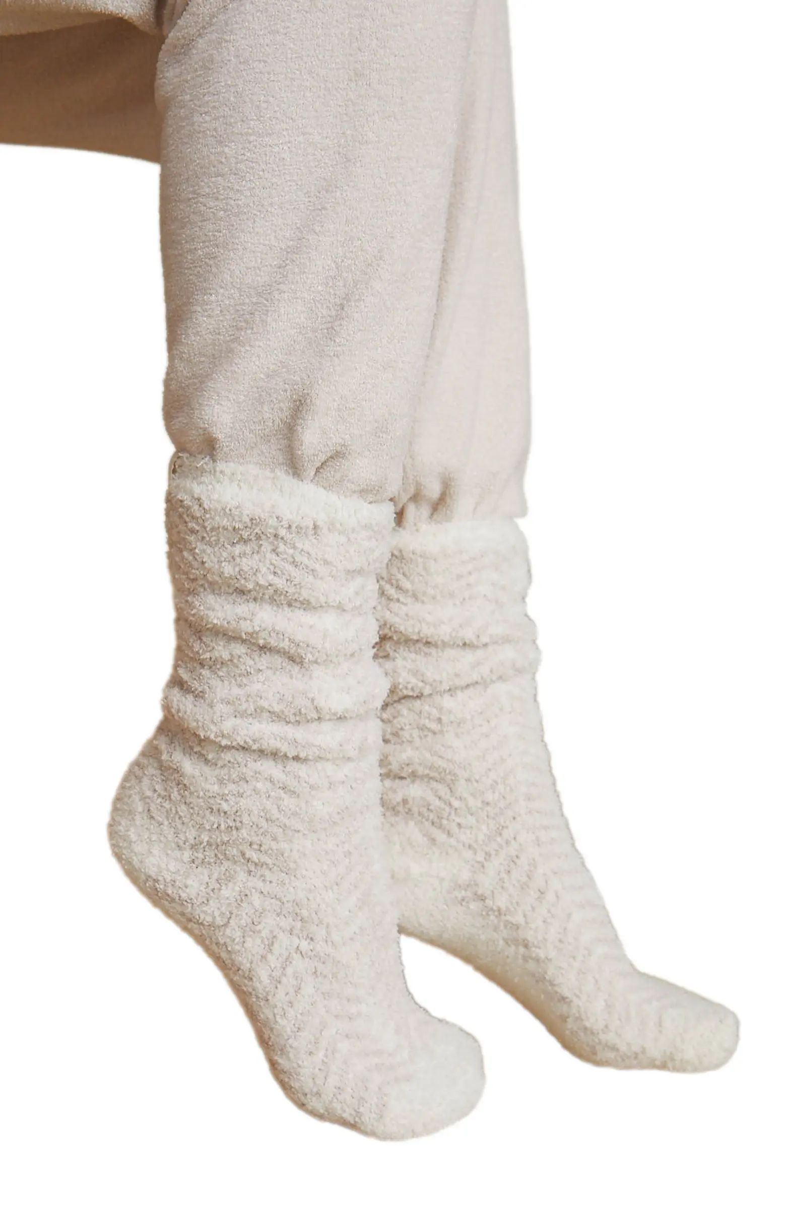 Barefoot Dreams® CozyChic™ Herringbone Gripper Crew Socks | Nordstrom | Nordstrom