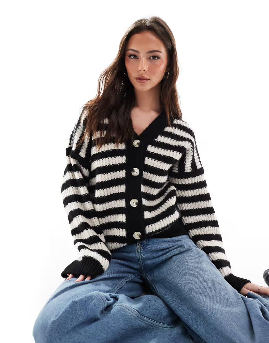 ASOS DESIGN chunky oversized cardigan in black and white stripe-Multi | ASOS (Global)