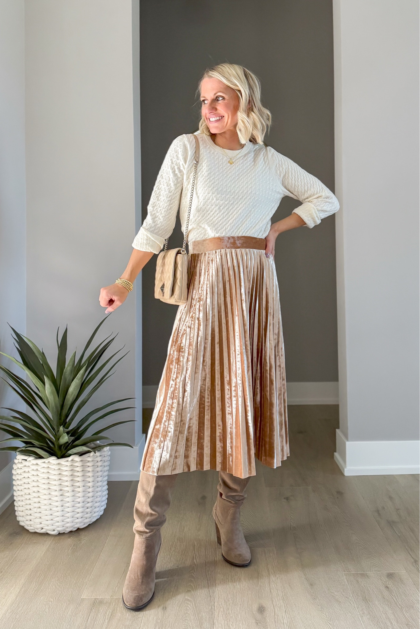 Sweater paired with a gold velvet skirt! This would make a great Thanksgiving outfit! Sweater- small || skirt- xsmall || boots are thrifted, I linked similar options 

#LTKHoliday #LTKStyleTip #LTKFindsUnder100