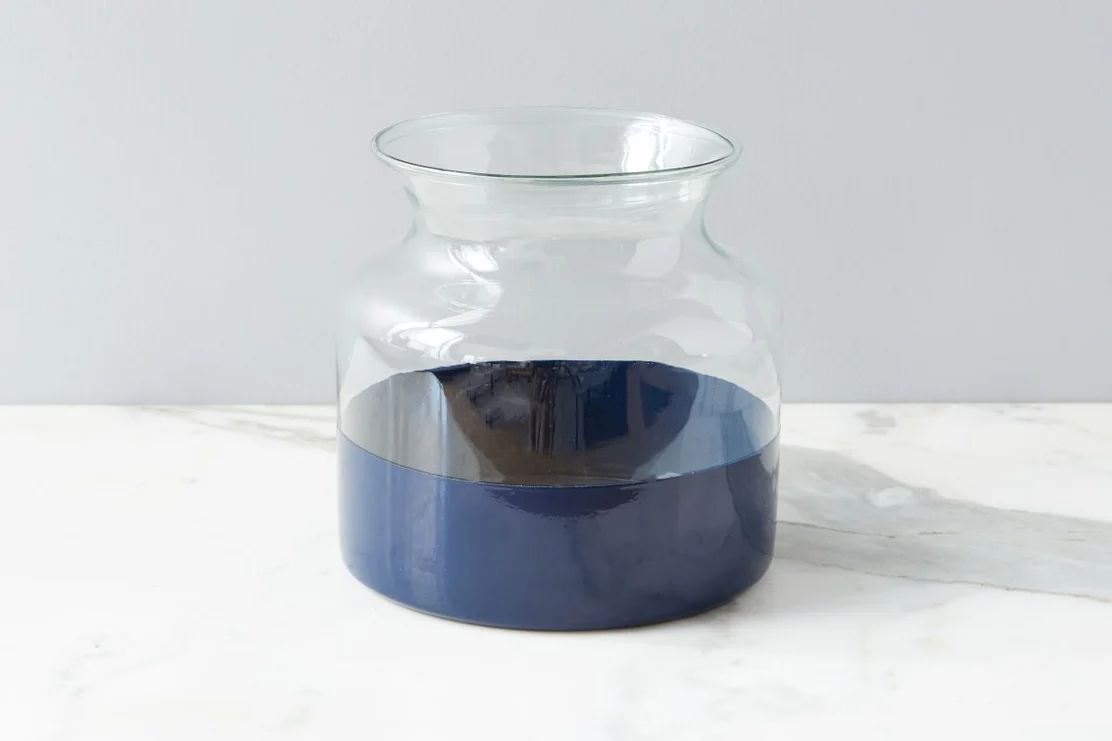 Navy Colorblock Flower Vase | etúHOME