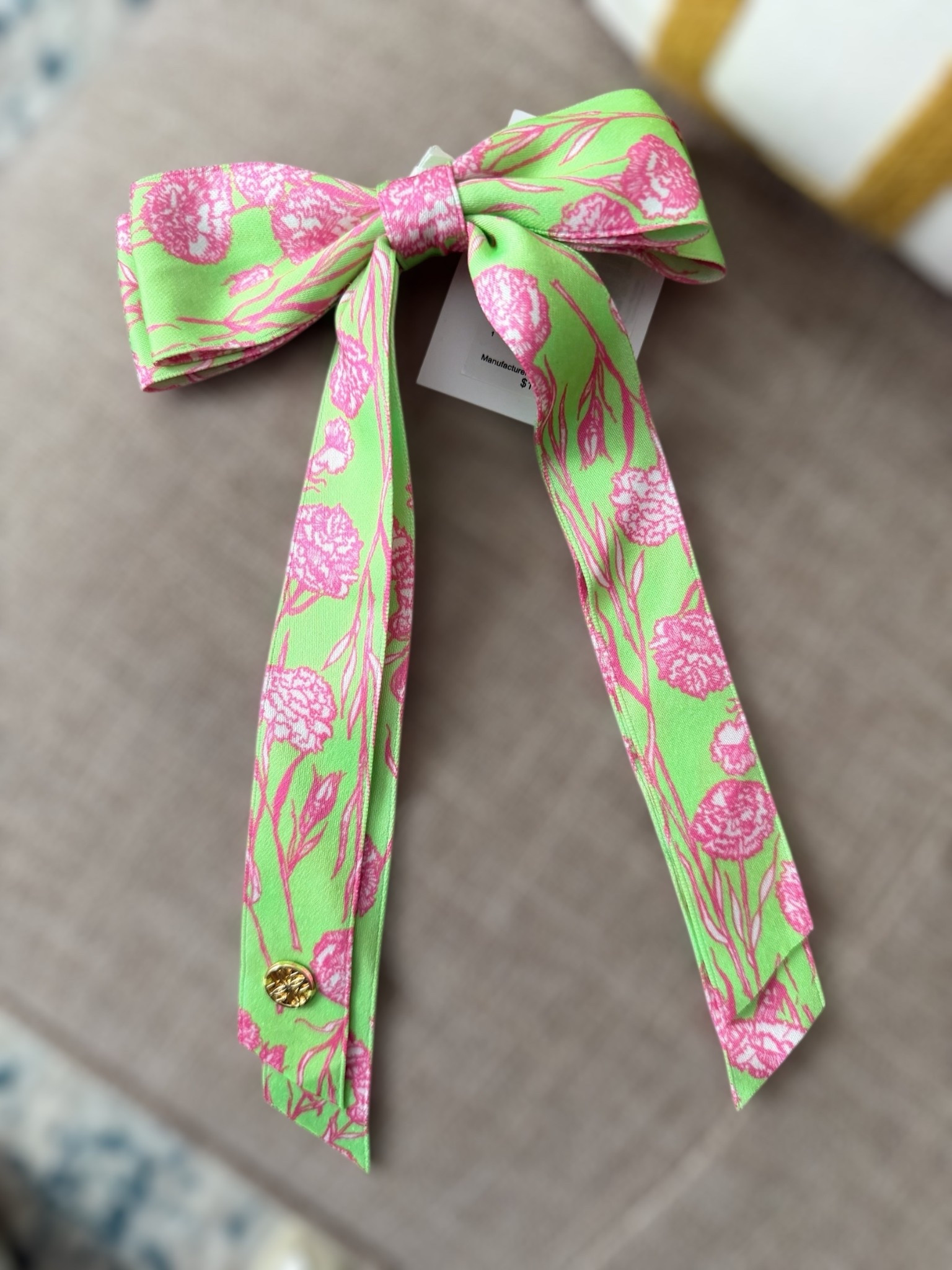 Lilly Pulitzer Bow Hair Clip 🎀💚


The prettiest little Lilly Pulitzer bow 🎀💚 This hair clip features that iconic pink and green print with cascading ribbons for the ultimate preppy statement 🌸✨

Perfect for elevating everyday outfits or adding a polished, feminine touch to any look 💕 Such a fun accessory for both littles and adults—especially for spring and summer!

#LTKSeasonal #LTKOver40 #LTKKids