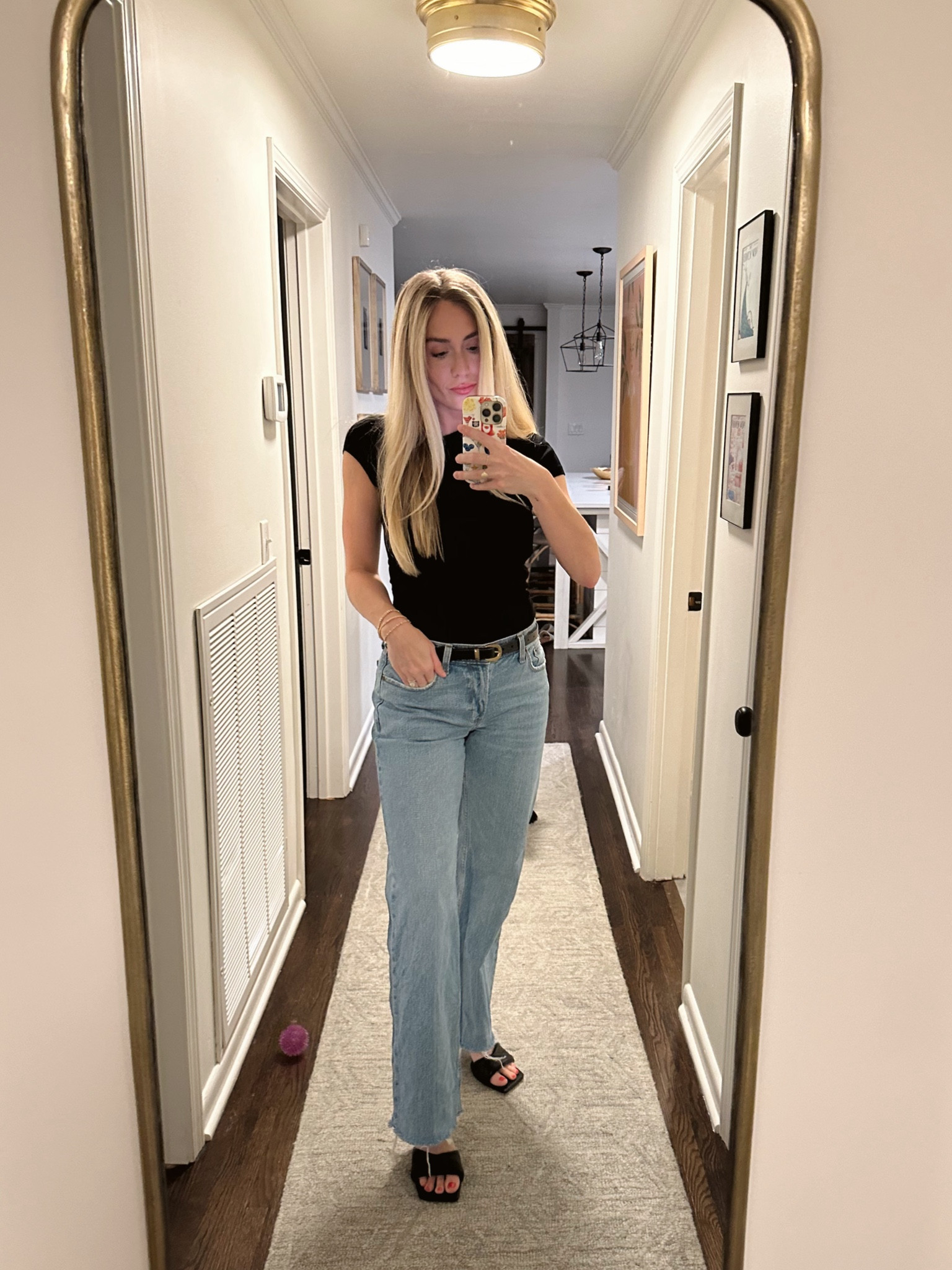 My new favorite jeans!

#LTKFindsUnder100 #LTKSeasonal #LTKFallSale