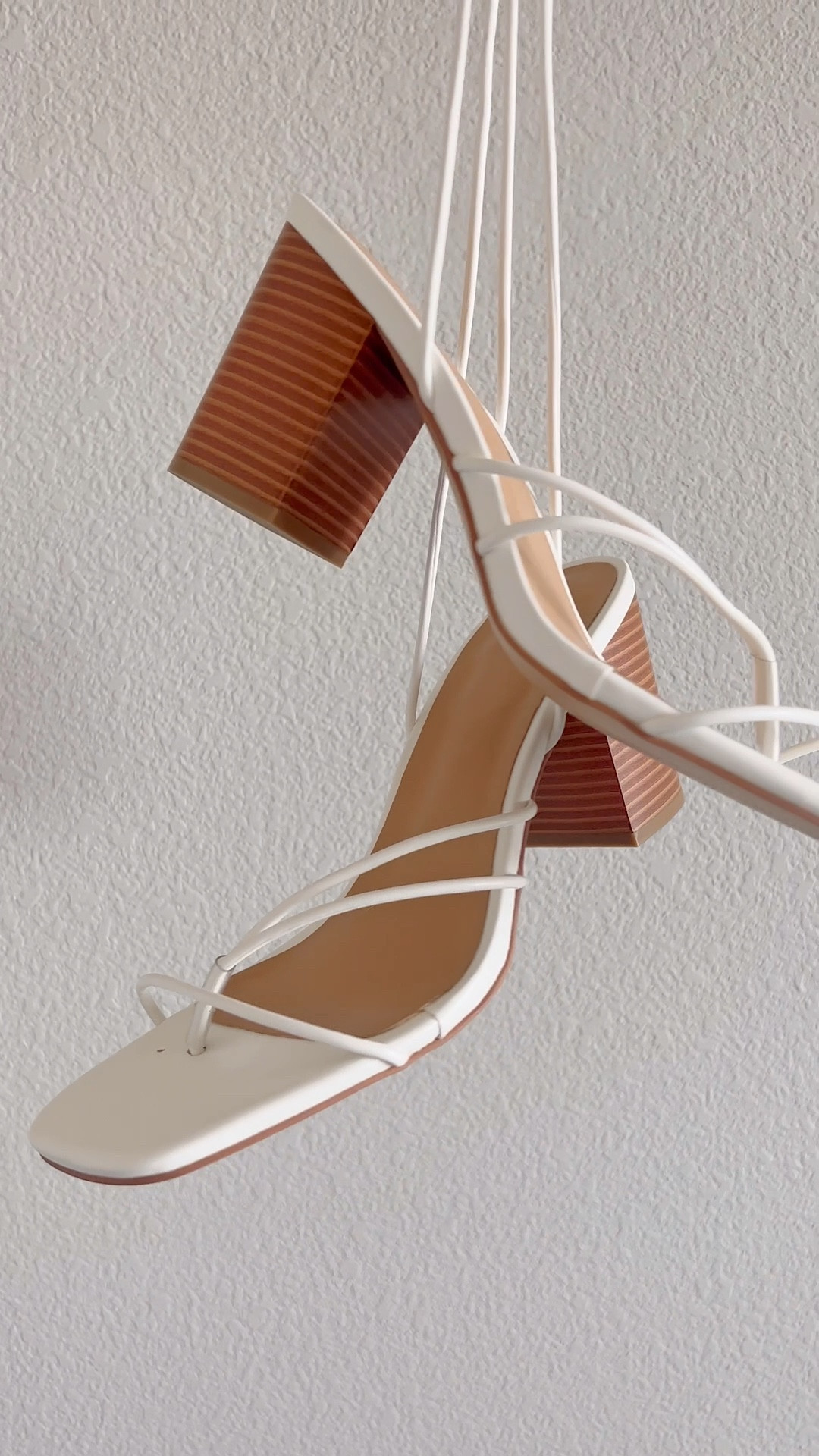 It Girl Sandals 🤍

#LTKshoecrush #LTKSeasonal #LTKGiftGuide