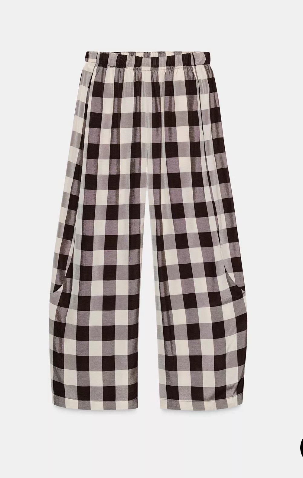 Gingham elastic pants under $100. The material is so pretty! Could be dressed up or worn casually. 

#LTKFindsUnder100 #LTKParties #LTKHoliday
