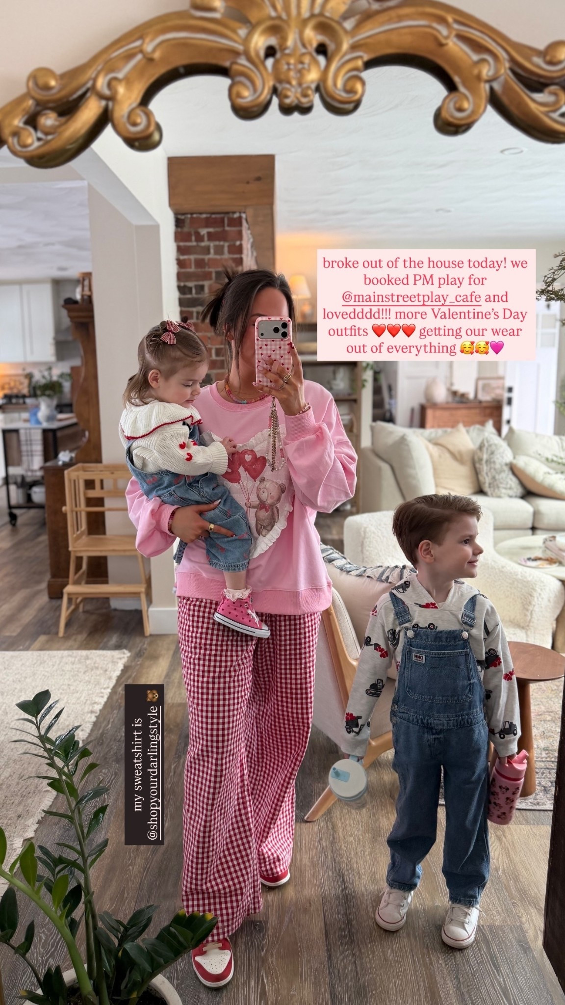 broke out of the house today! we booked PM play for @mainstreetplay_cafe and lovedddd!!! more Valentine’s Day outfits ❤️❤️❤️ getting our wear out of everything 🥰🥰🩷 my sweatshirt is @shopyourdarlingstyle 🐻
