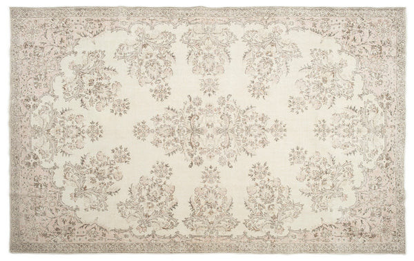 Lirian
                    
                      Vintage Distressed Rug | Revival Rugs Inc