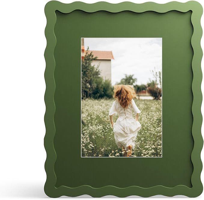 8x10 Picture Frame with Mat for 5x7, Wavy Edge Wooden Real Glass Photo Frame for Tabletop and Wal... | Amazon (US)