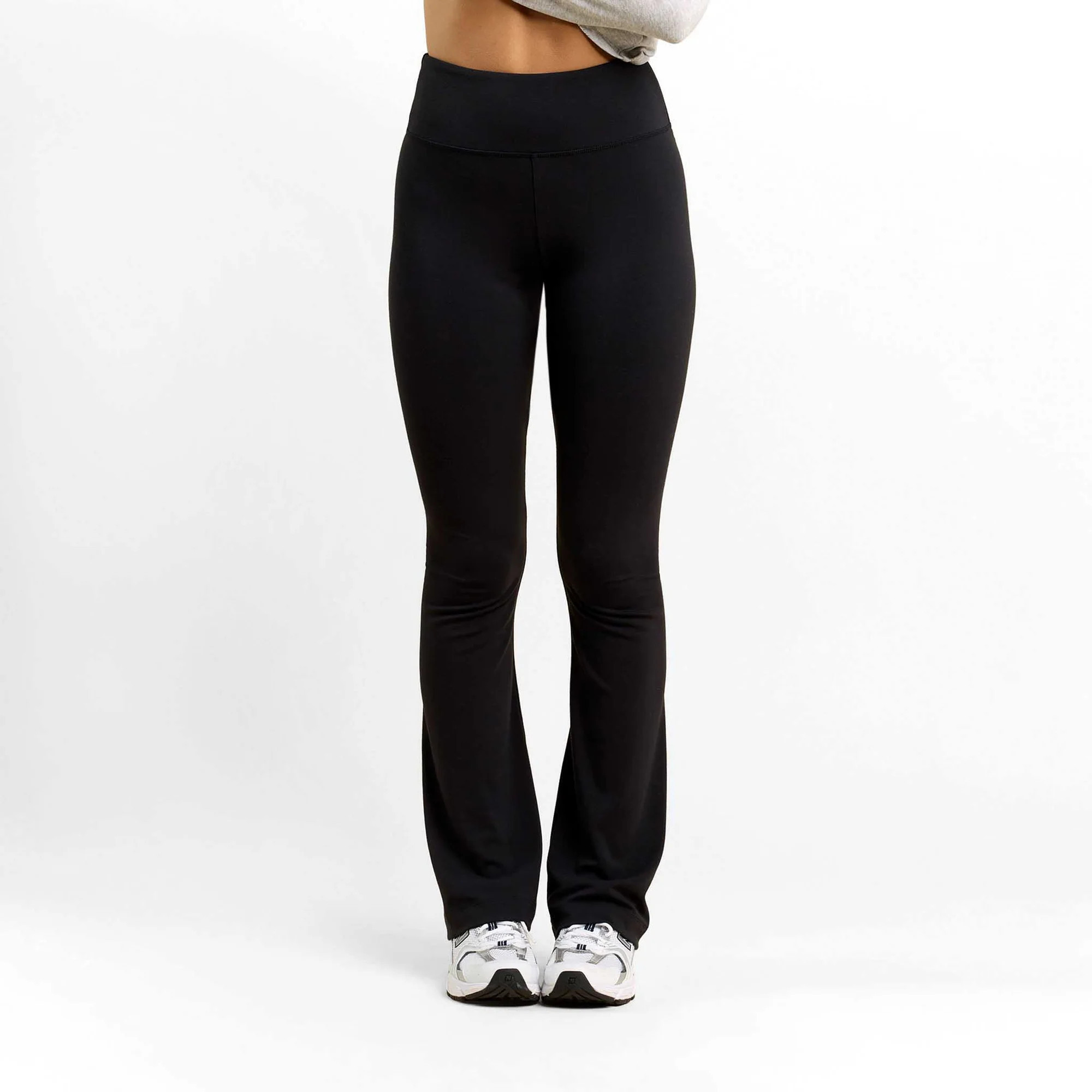 SwiftStretch Reset Legging | Black | Nuuds US